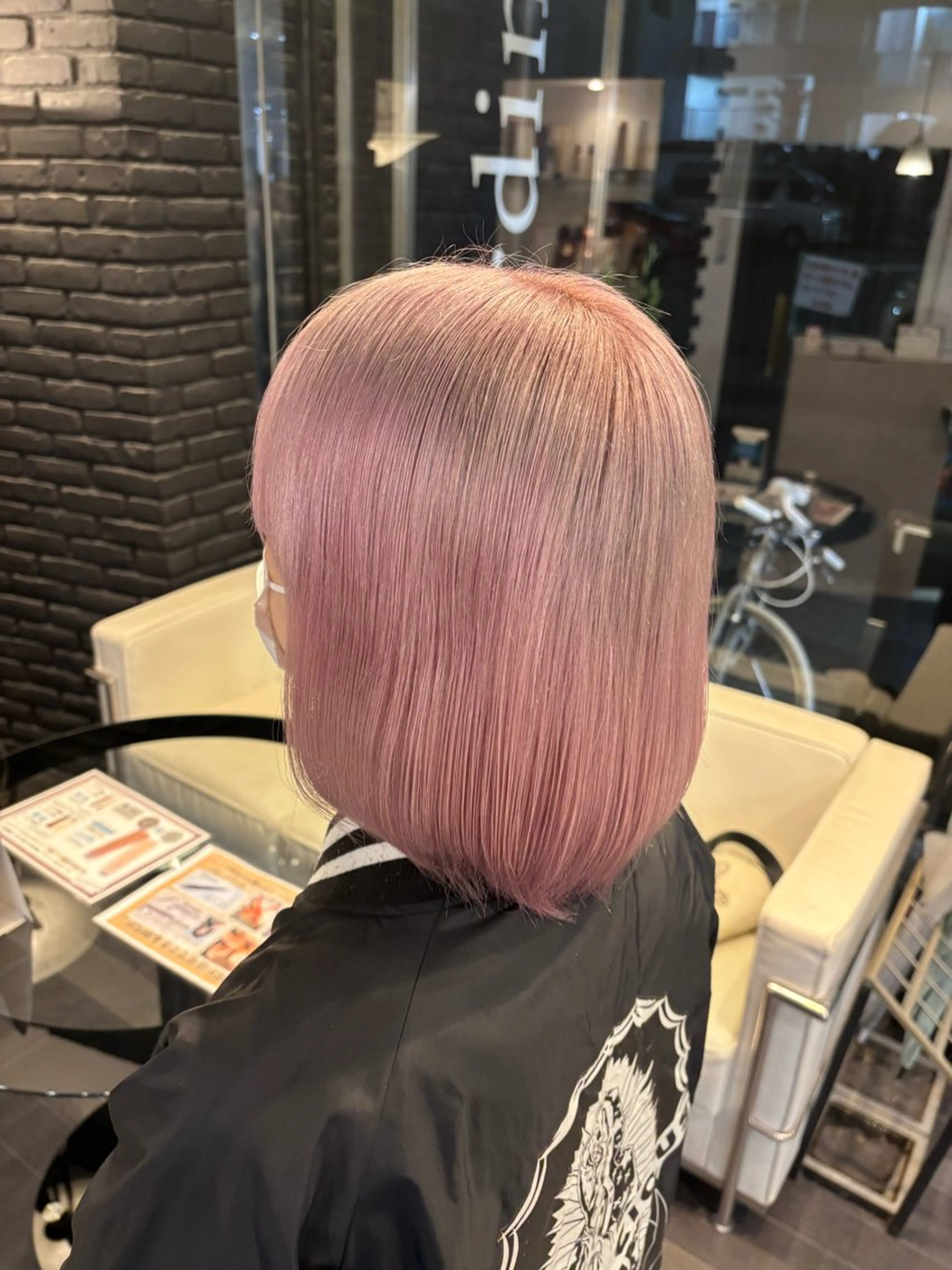 カラー ブリーチ ピンクカラー ヘアカラー yui 練習モデル募集中のヘアスタイル