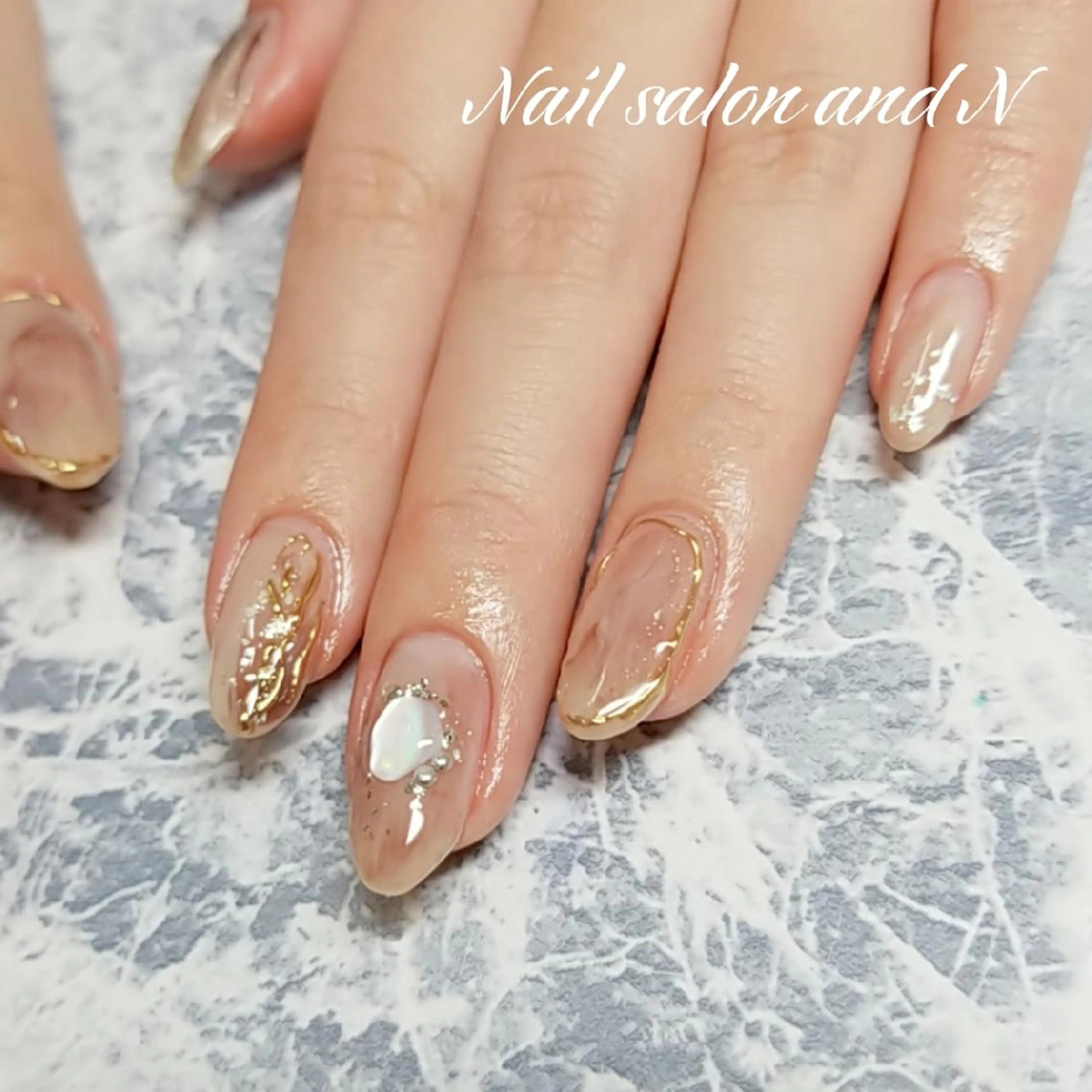 ネイル and Nのネイルデザイン