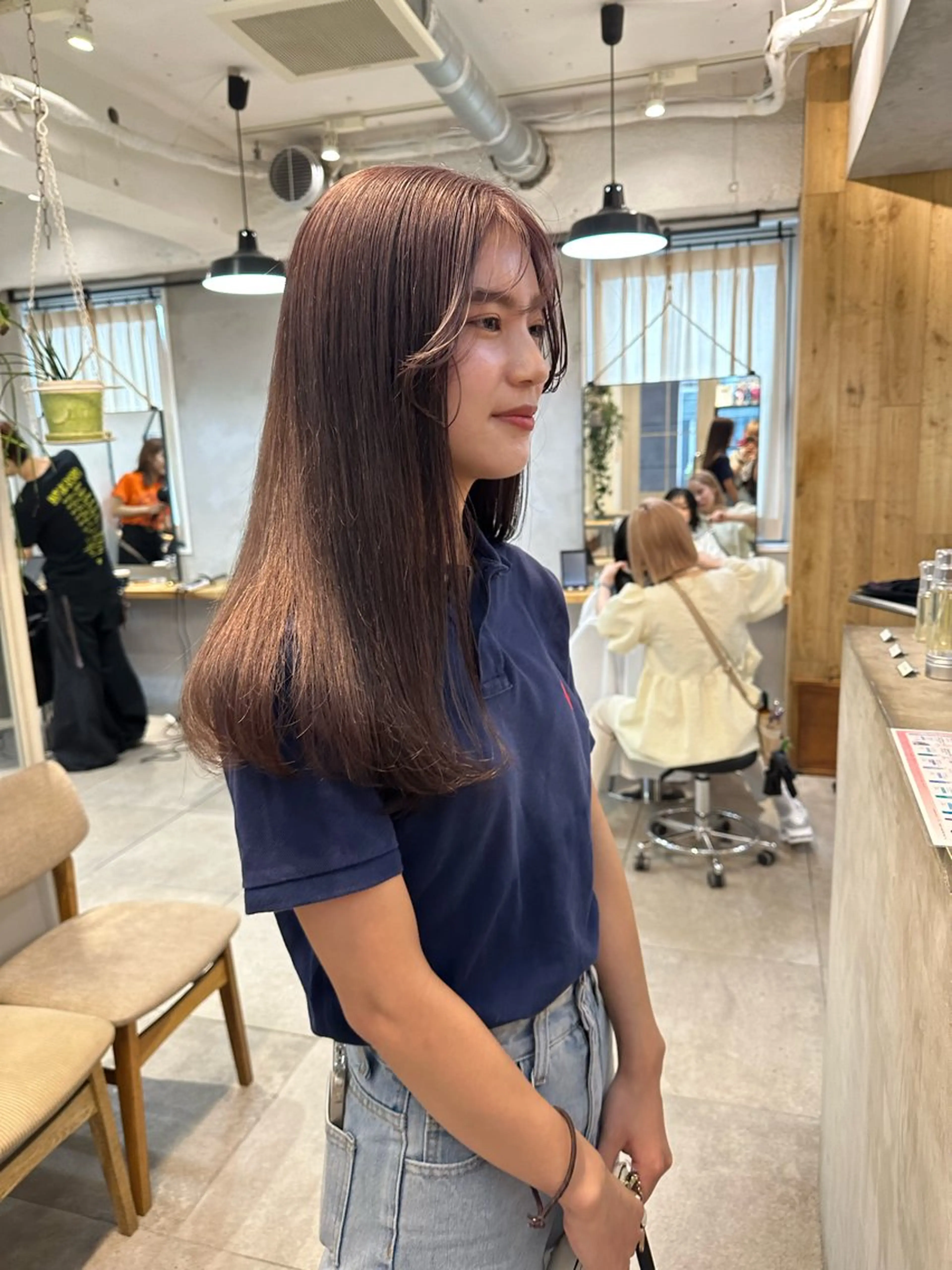 セミロング カラー ブリーチ ハイトーンカラー ブリーチなしカラー ボブ REINA☁️透明感 カラー/ぷつっと♡のヘアスタイル