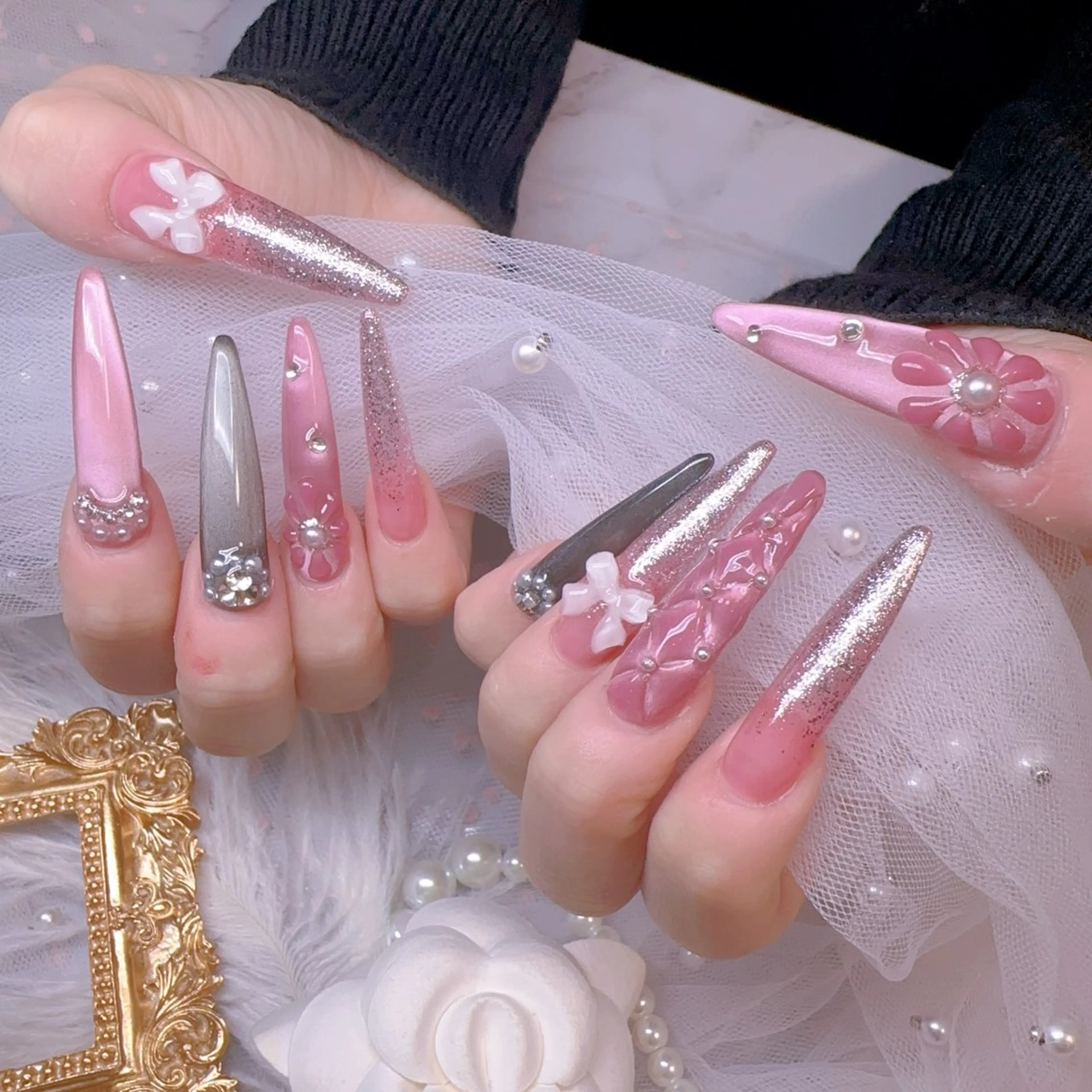 ネイル オーロラネイル フットネイル 韓国ネイル ラメ(グリッター) ラメグラデーション ハンドネイル Belle nail salon 新小岩のネイルデザイン