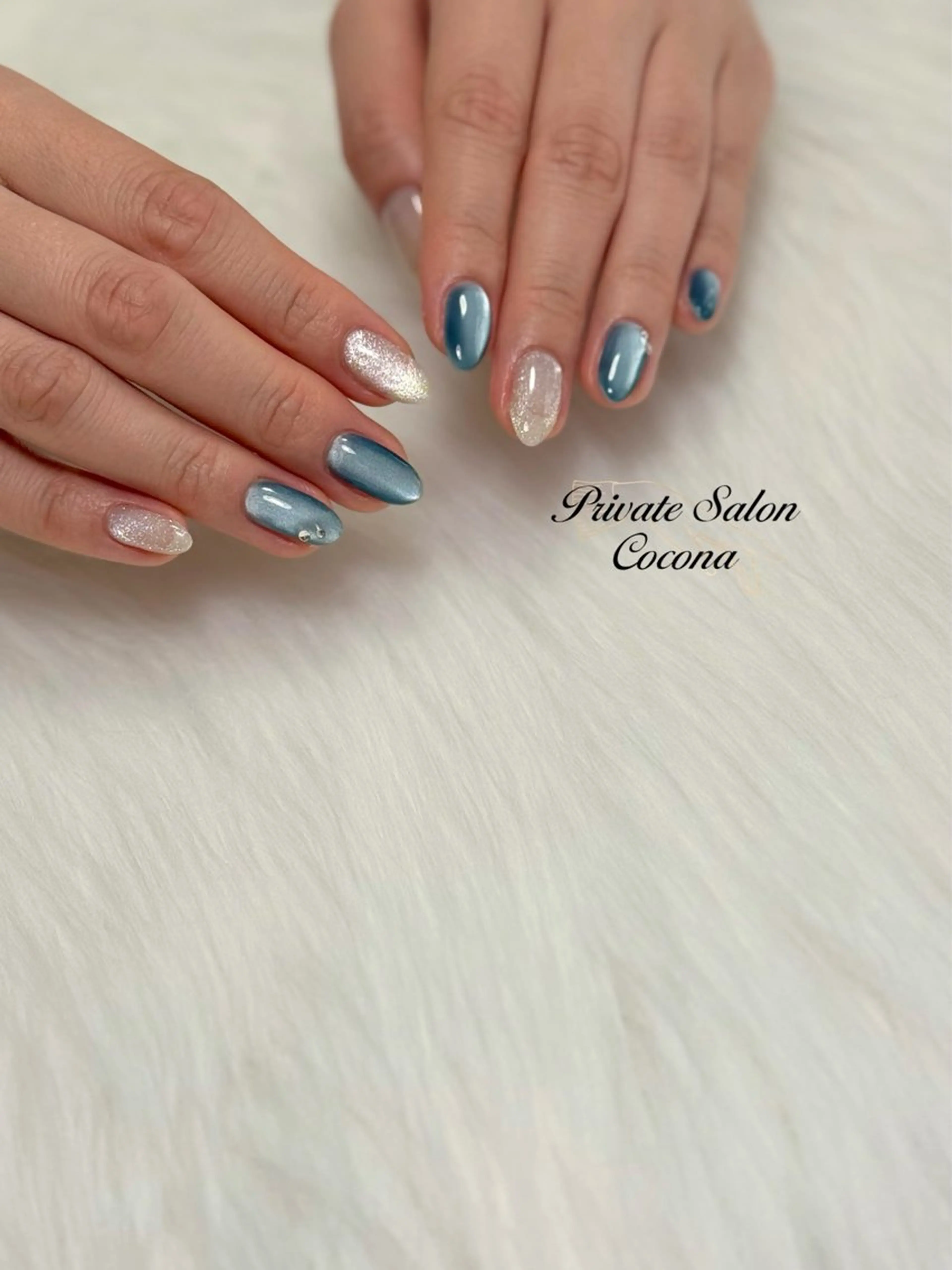 ネイル マグネットネイル マグネットワンカラー ワンカラーネイル ハンドネイル プライベートサロン nailcoconaのネイルデザイン