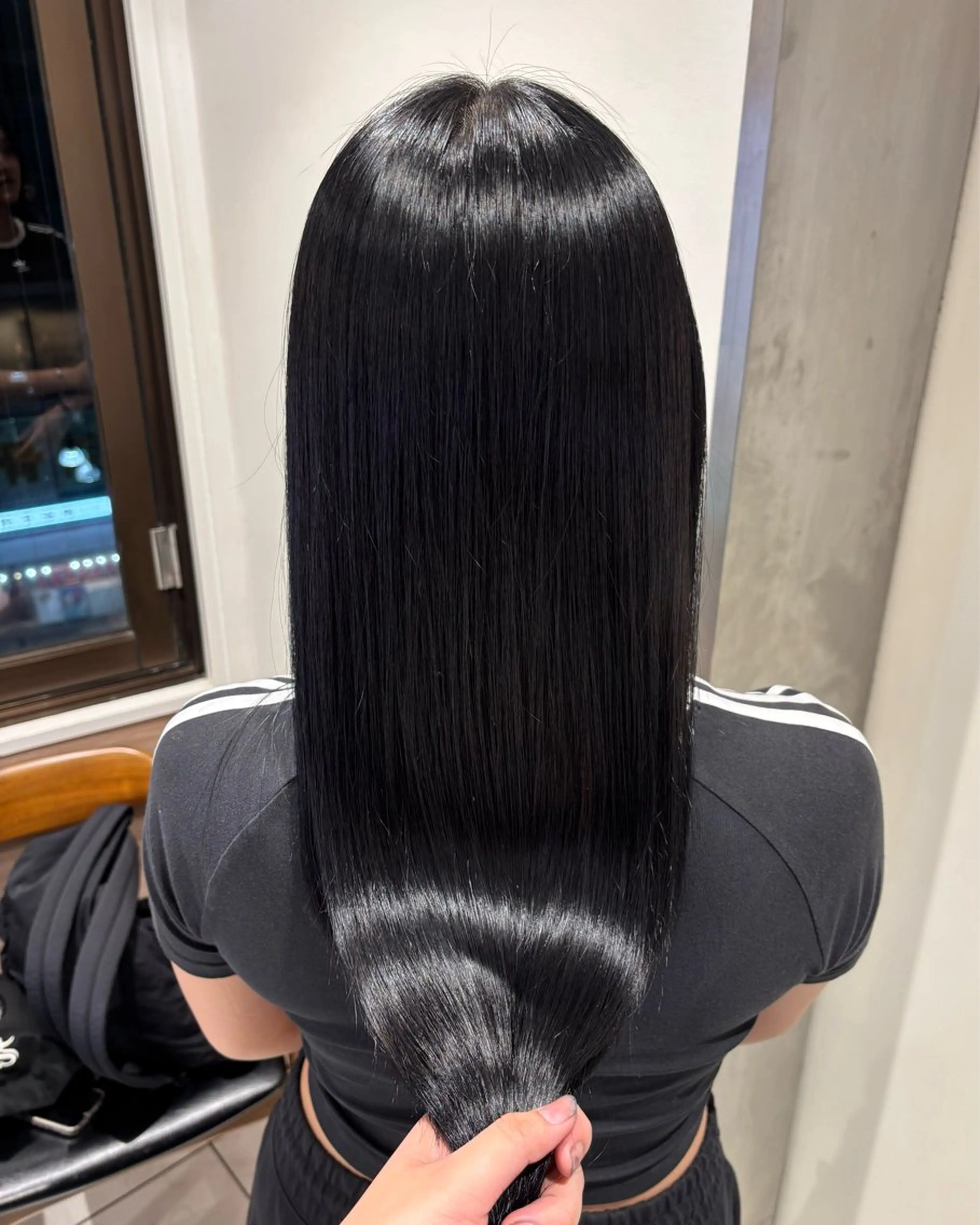 【 minimo限定🫧】ワンカラー+トリートメント🥣🥣の写真