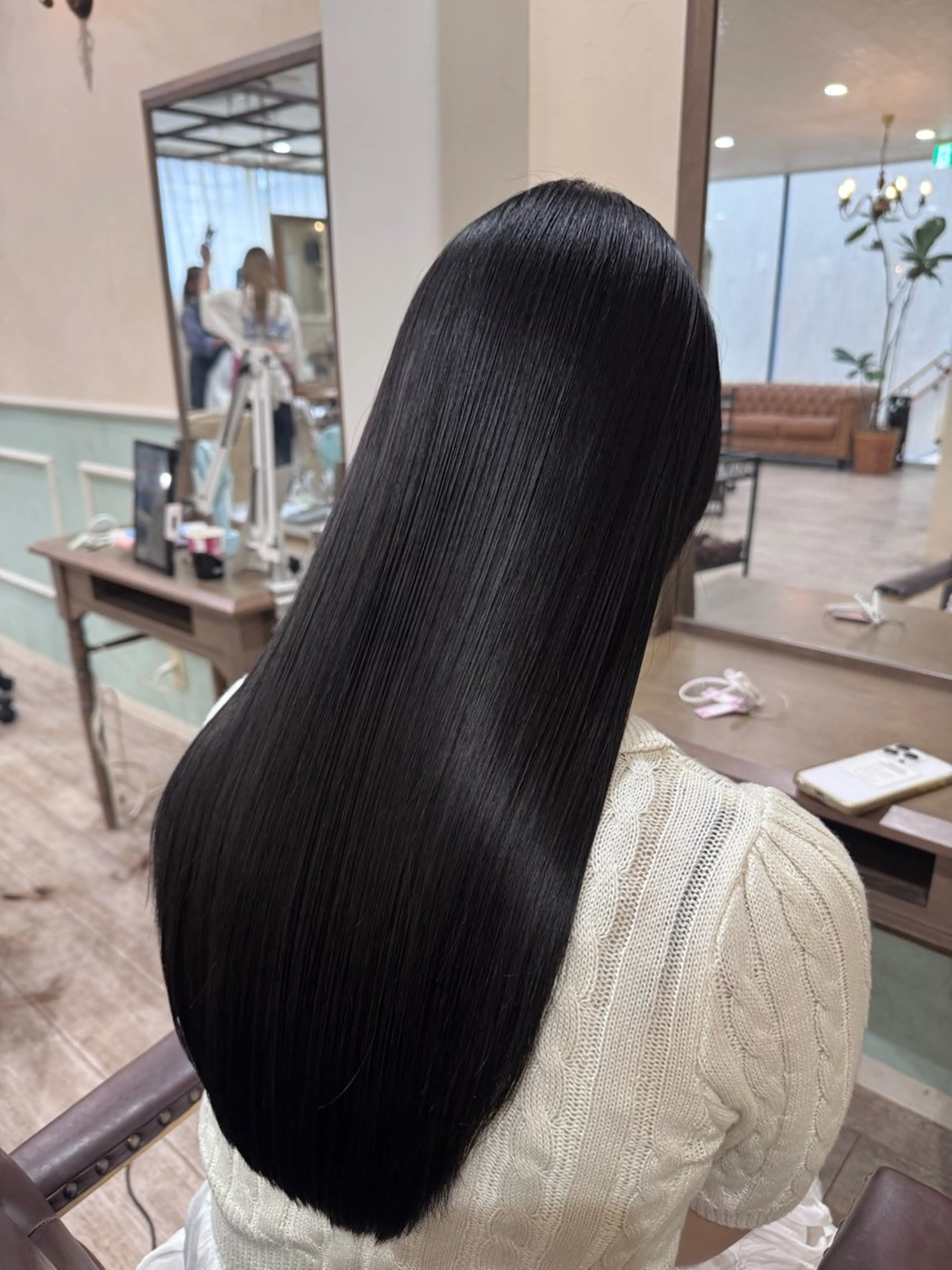 ロング カラー 黒髪 髪質改善 縮毛矯正 カット ヘアカラー 縮毛矯正 トリートメント 新越谷noble店長 松本拓也▶◀*.のヘアスタイル