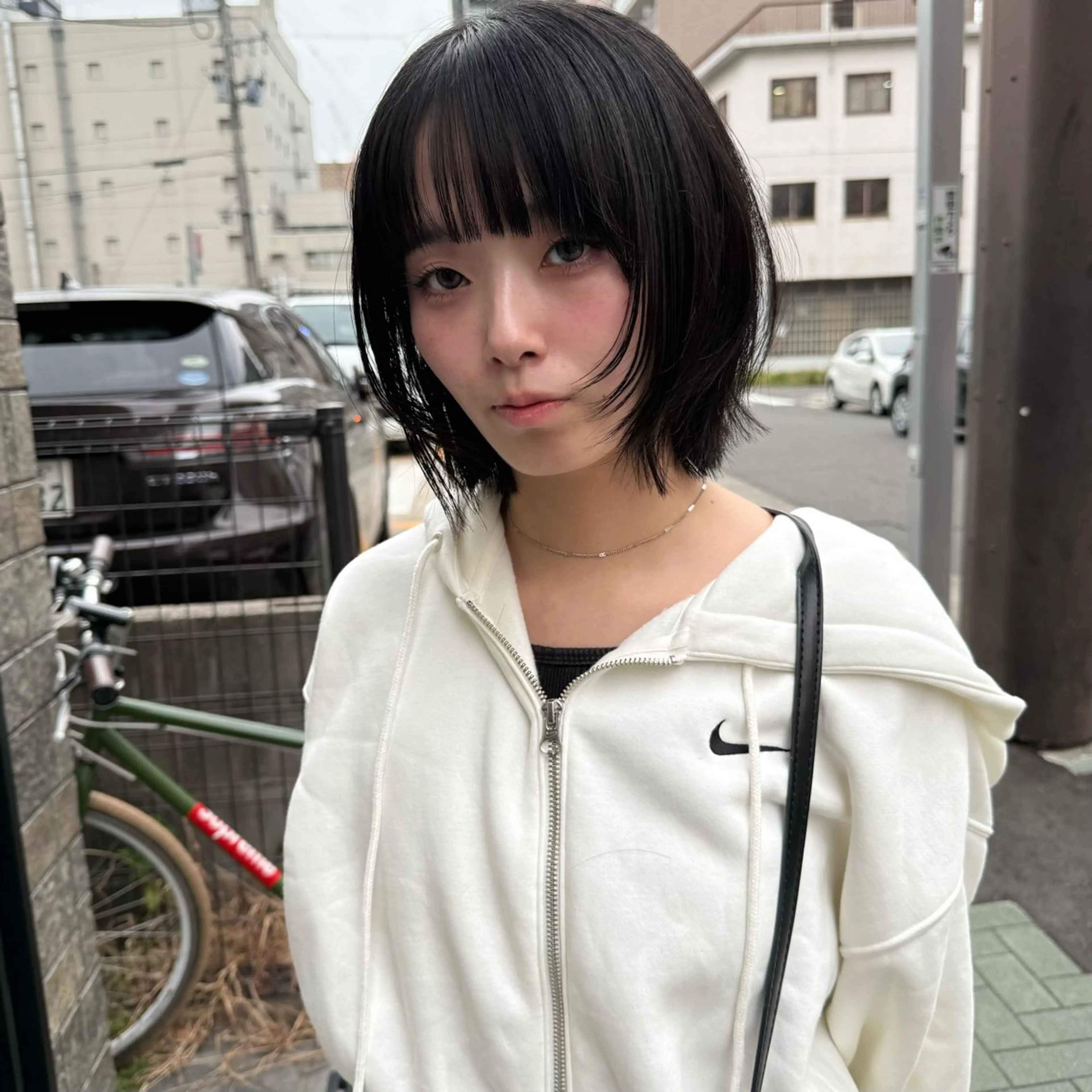 ミディアム ボブレイヤー ボブ レイヤーカット ヘアカラー 舟橋耀/ブリーチカラ ー/レイヤーカットのヘアスタイル