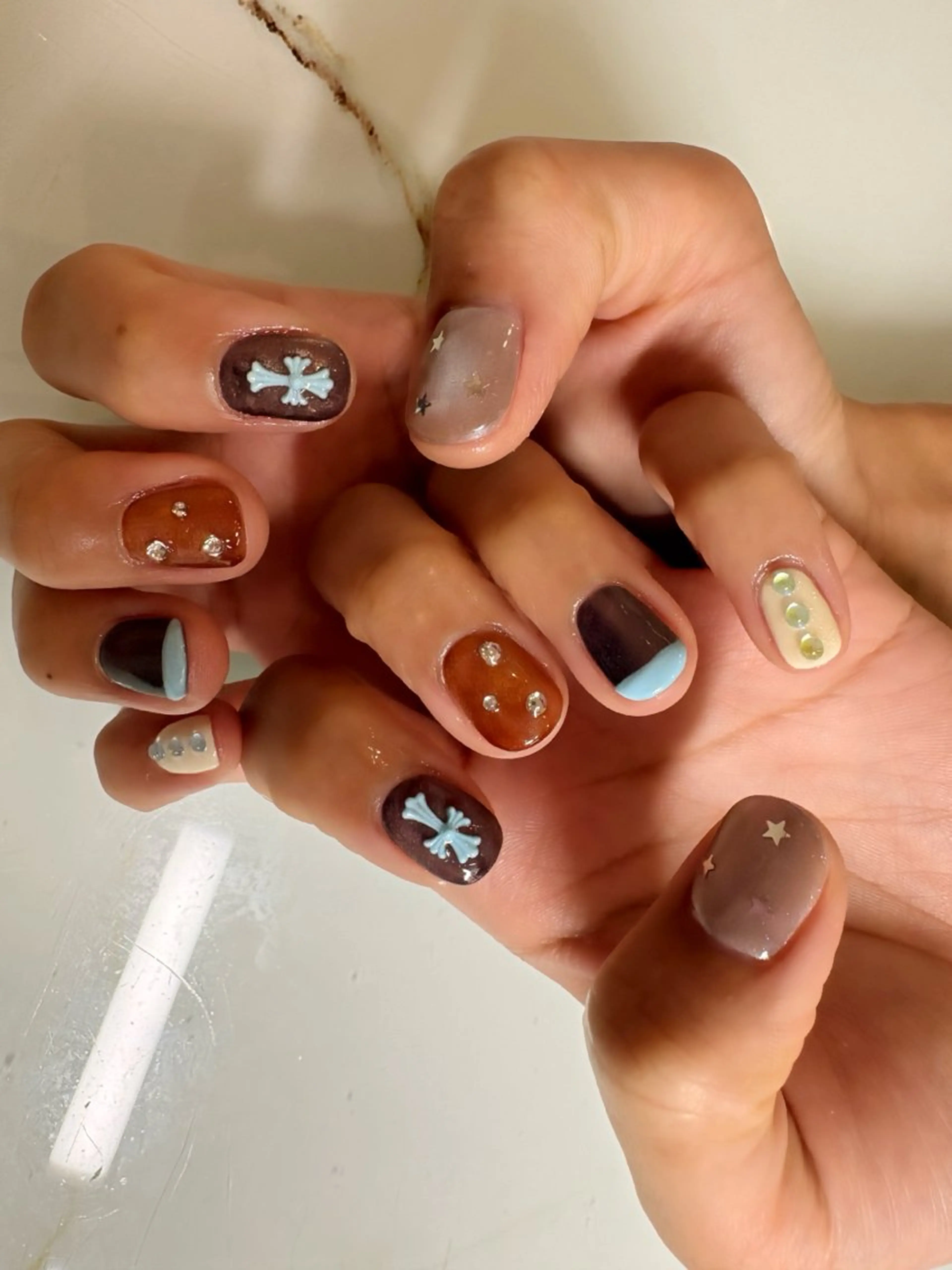 ネイル ロングネイル ショートネイル ハンドネイル 🤫噂のネイリスト Miyuuのネイルデザイン