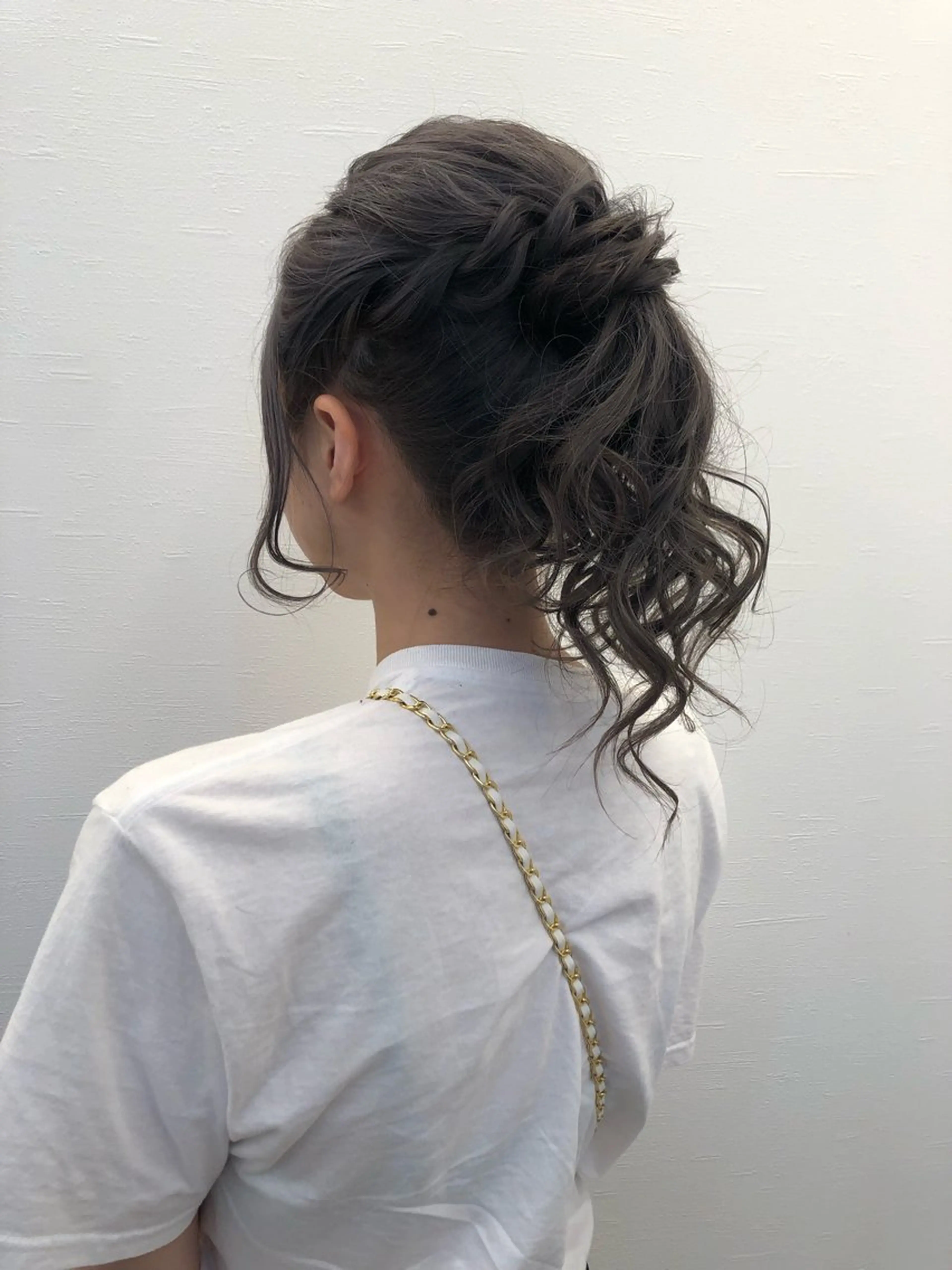 ヘアアレンジ ツノガイ エリのヘアスタイル