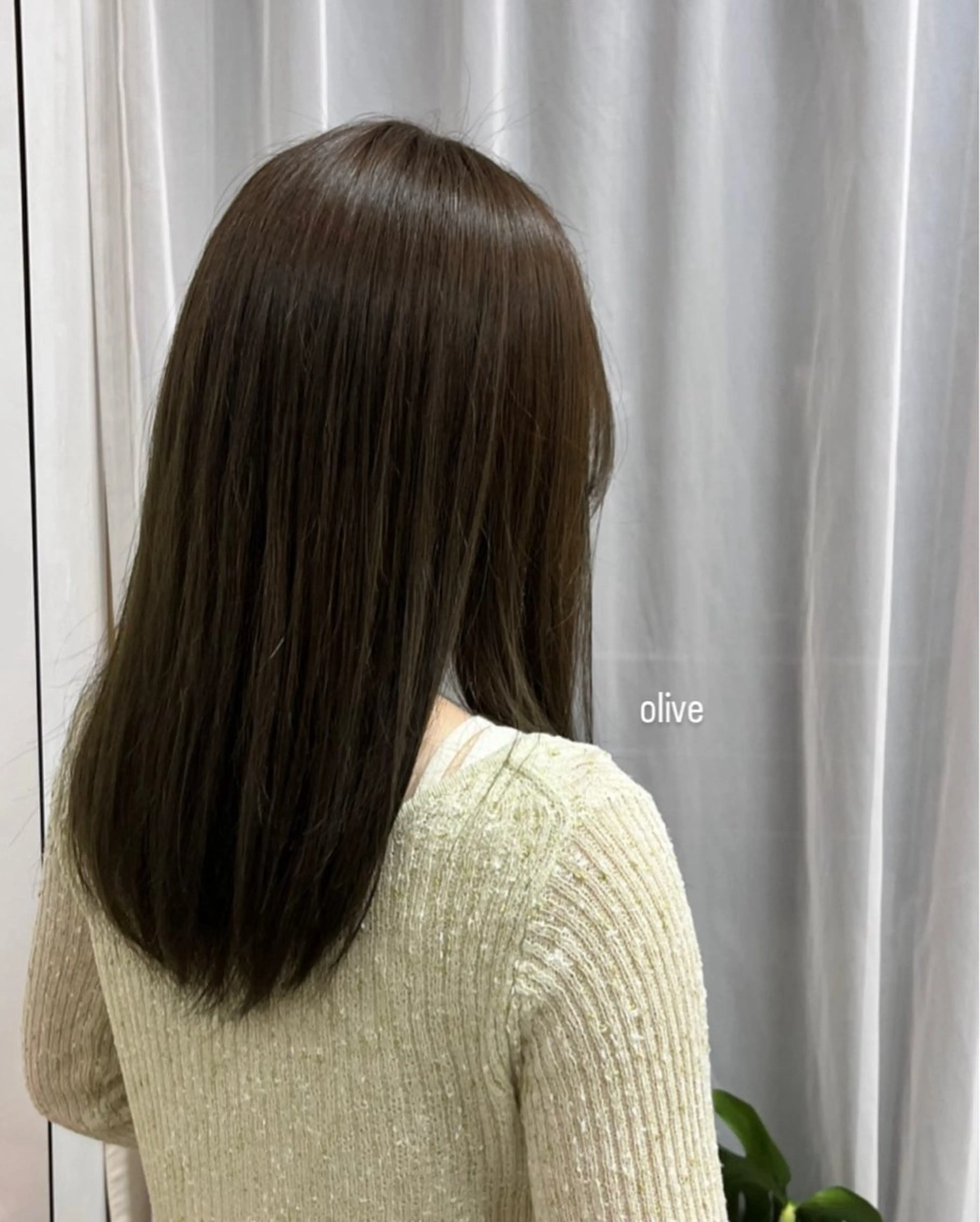 カラー カット ヘアカラー 竹口 莉央のヘアスタイル