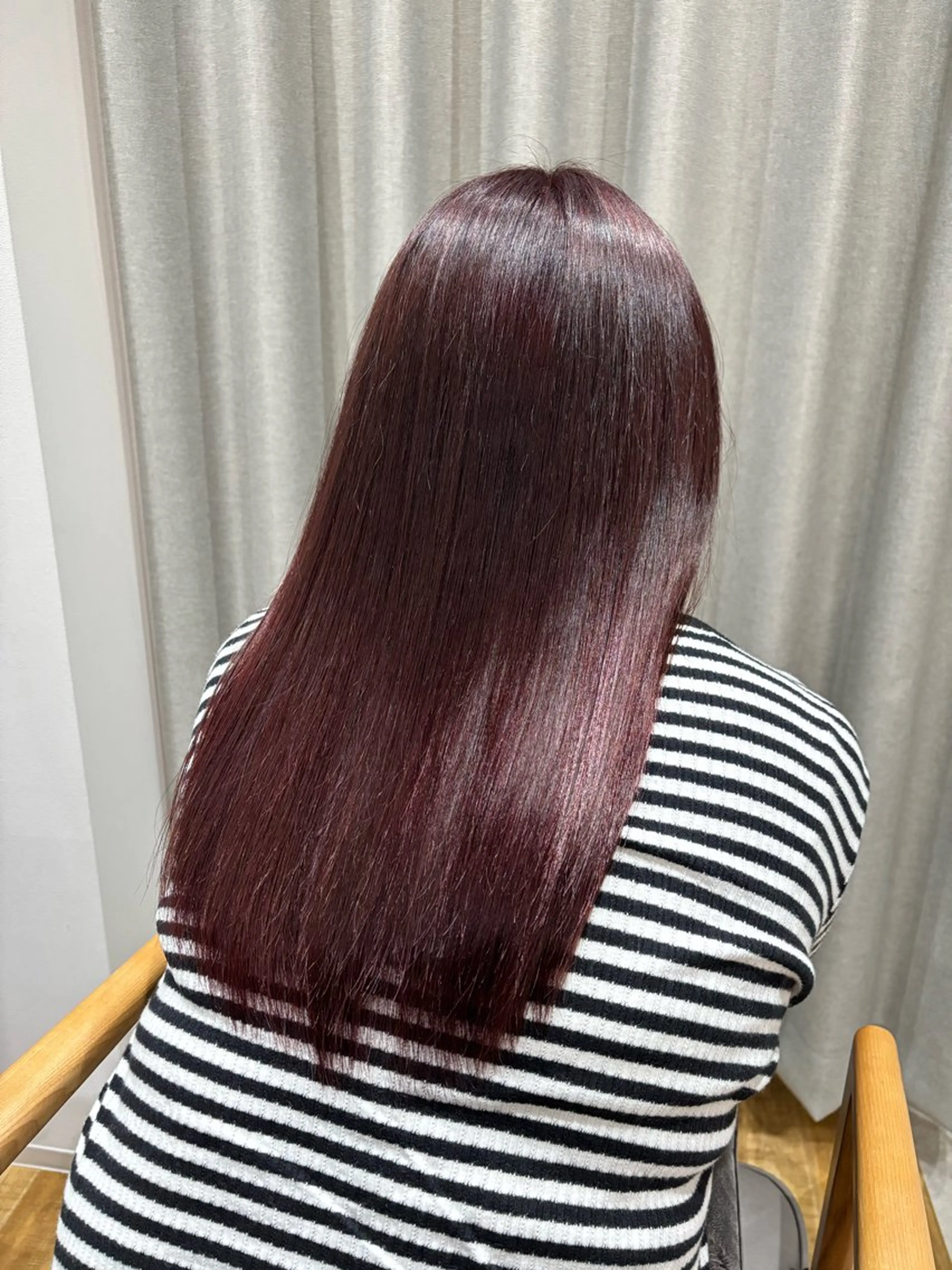 セミロング カラー ボルドーカラー 🤍美髪縮毛/髪質 改善/池上夏凜🤍のヘアスタイル