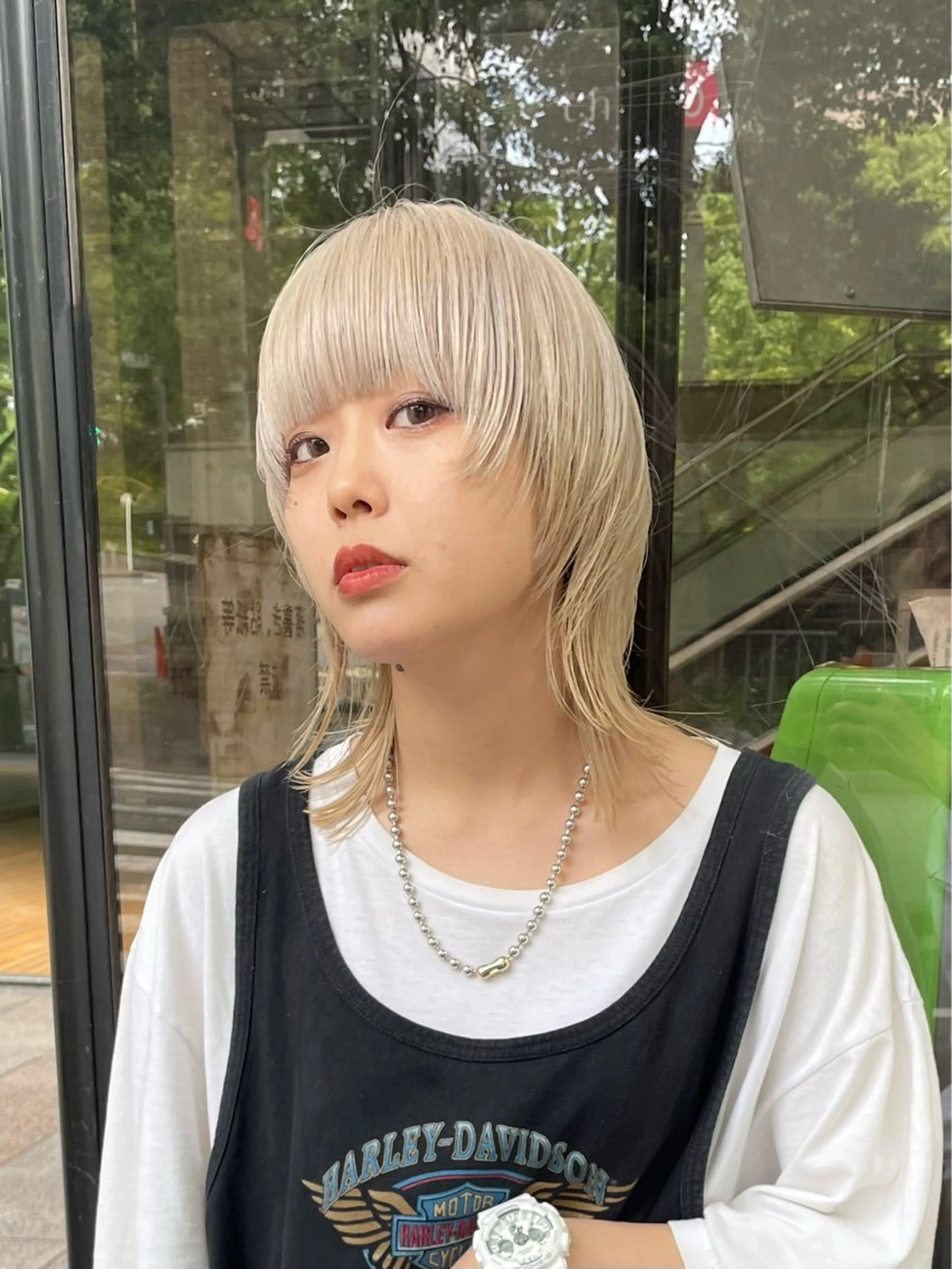 ショート カラー ブリーチ ケアブリーチ ハイトーンカラー ショートヘア ウルフカット カット ヘアカラー トリートメント ハイトーン/レイヤー /ウルフ⭐️永田⭐️のヘアスタイル