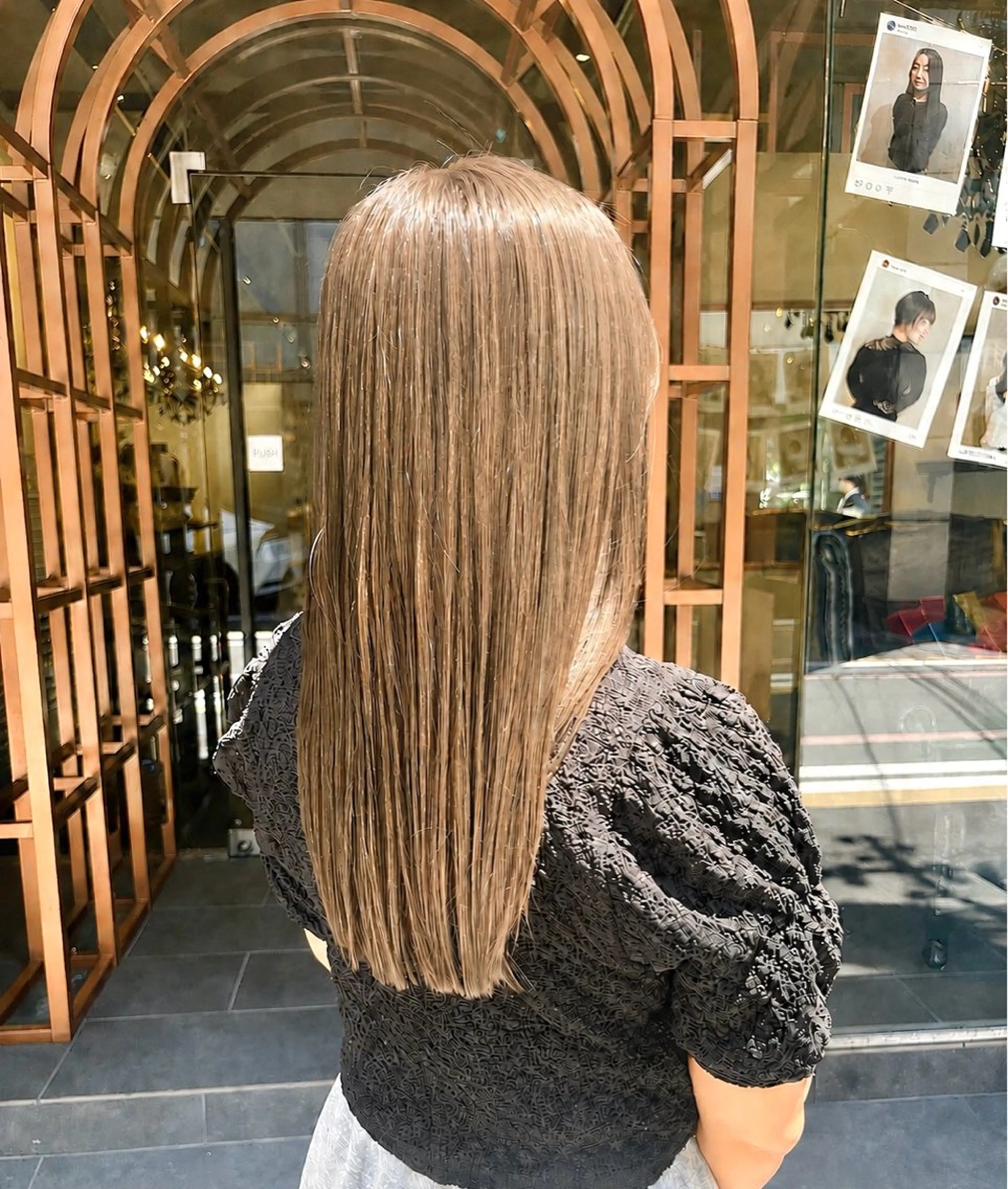 ロング カラー ブリーチ 透明感カラー グレージュ ブリーチなしカラー オリーブグレージュ カット ヘアカラー トリートメント BeBe /スタイリストのヘアスタイル