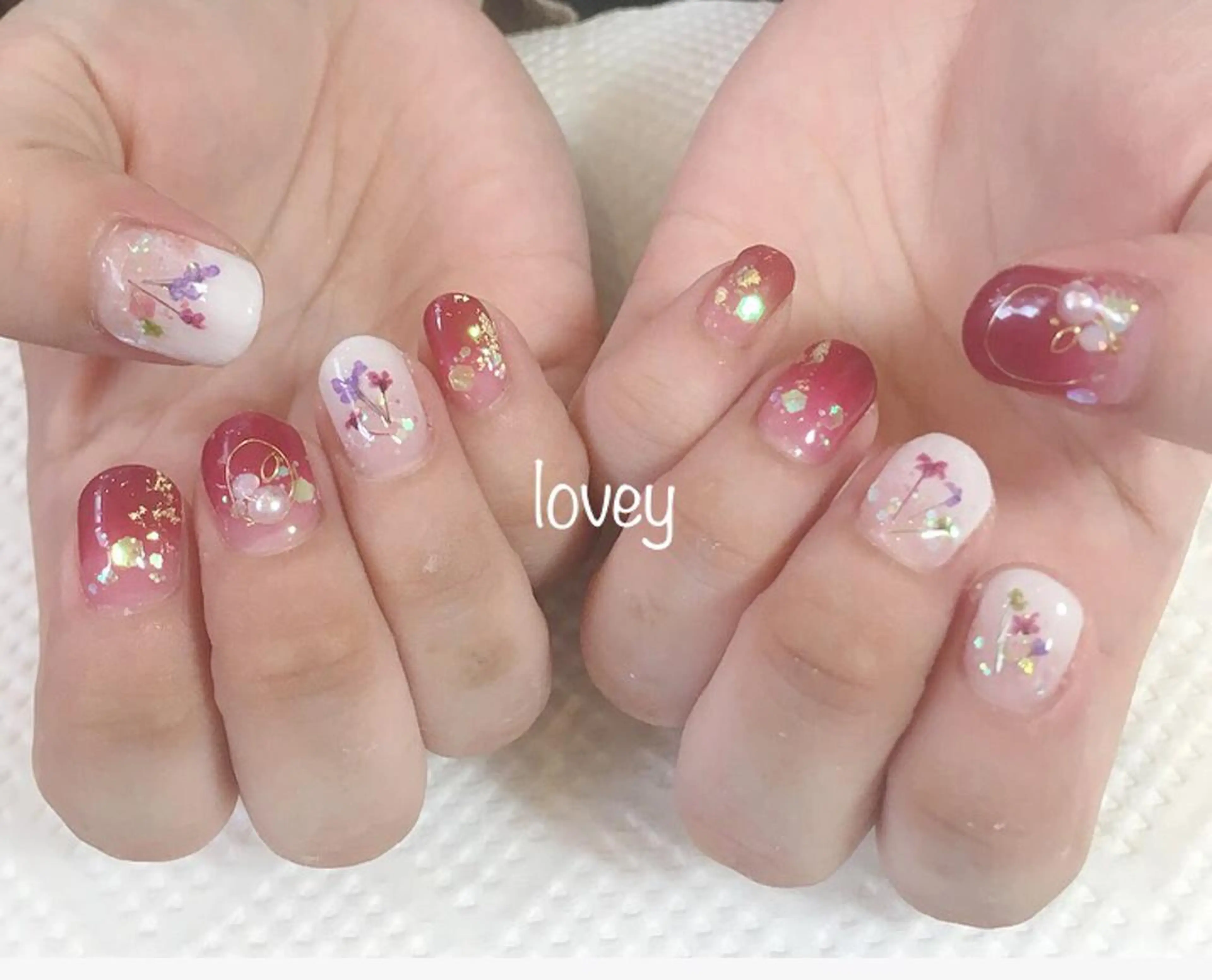 ネイル プライベートサロン loveyのネイルデザイン