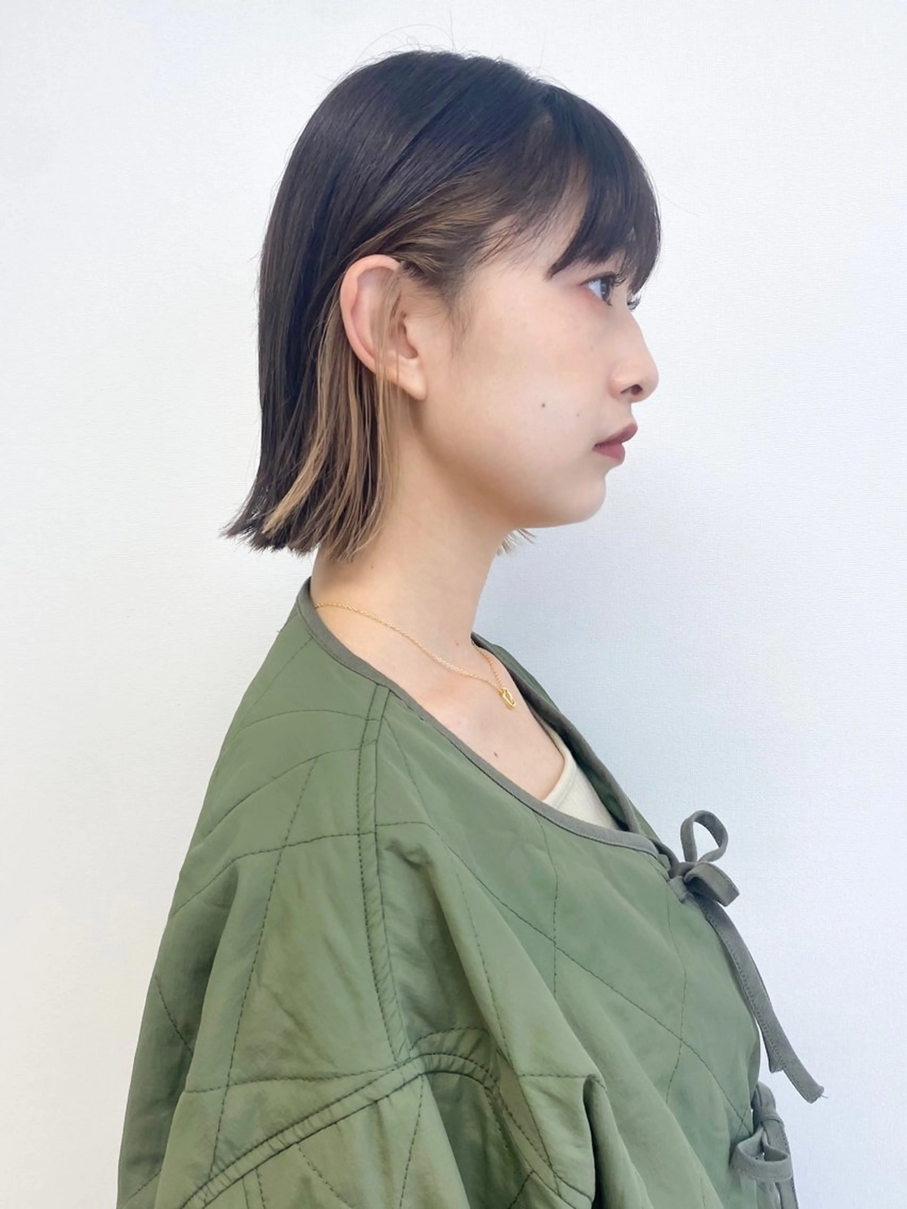 ショート カラー ブリーチ イヤリングカラー ボブ 【髪質改善】 kokiのヘアスタイル