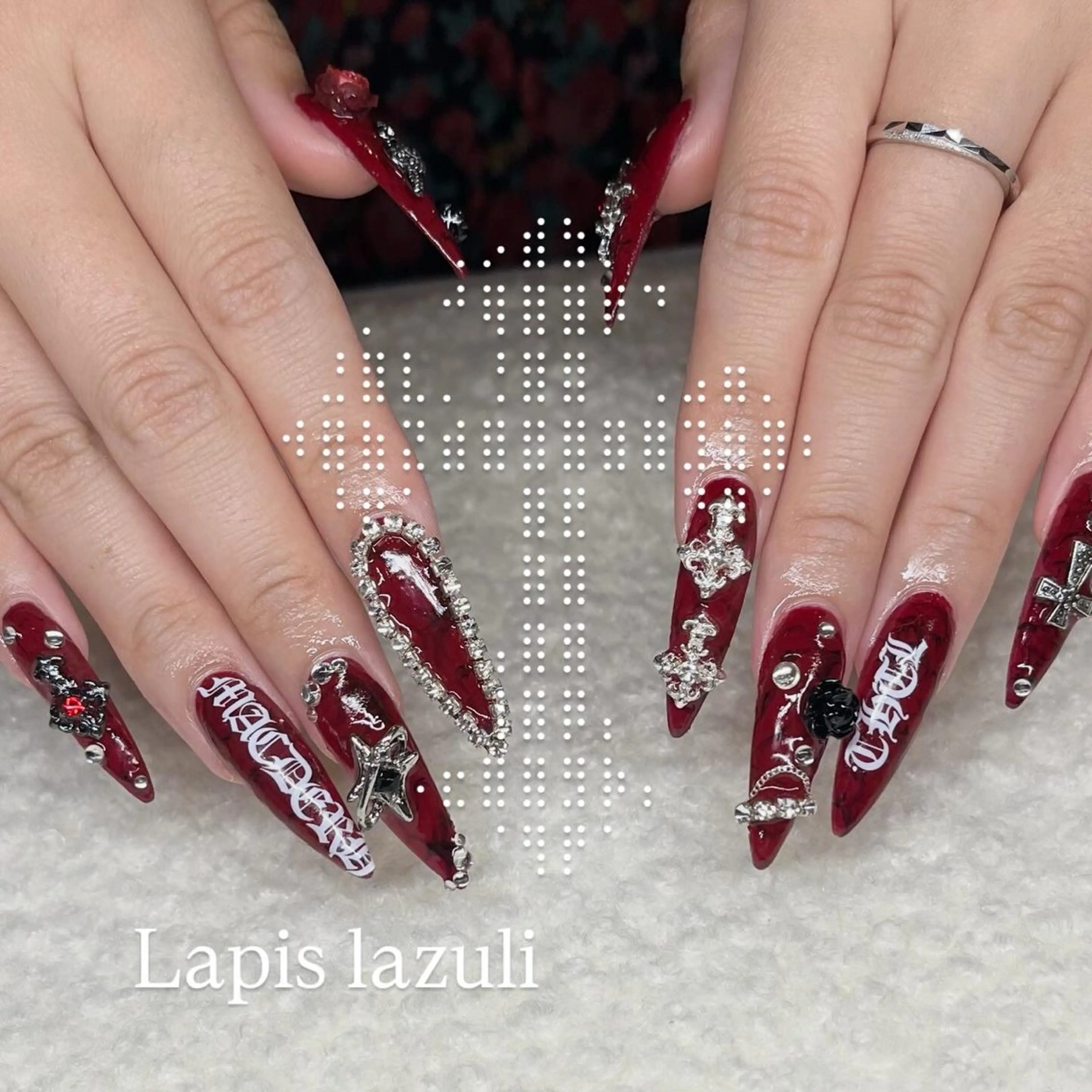 ネイル ハンドネイル YURINA ⋆꙳𝜗𝜚꙳.*‬のネイルデザイン