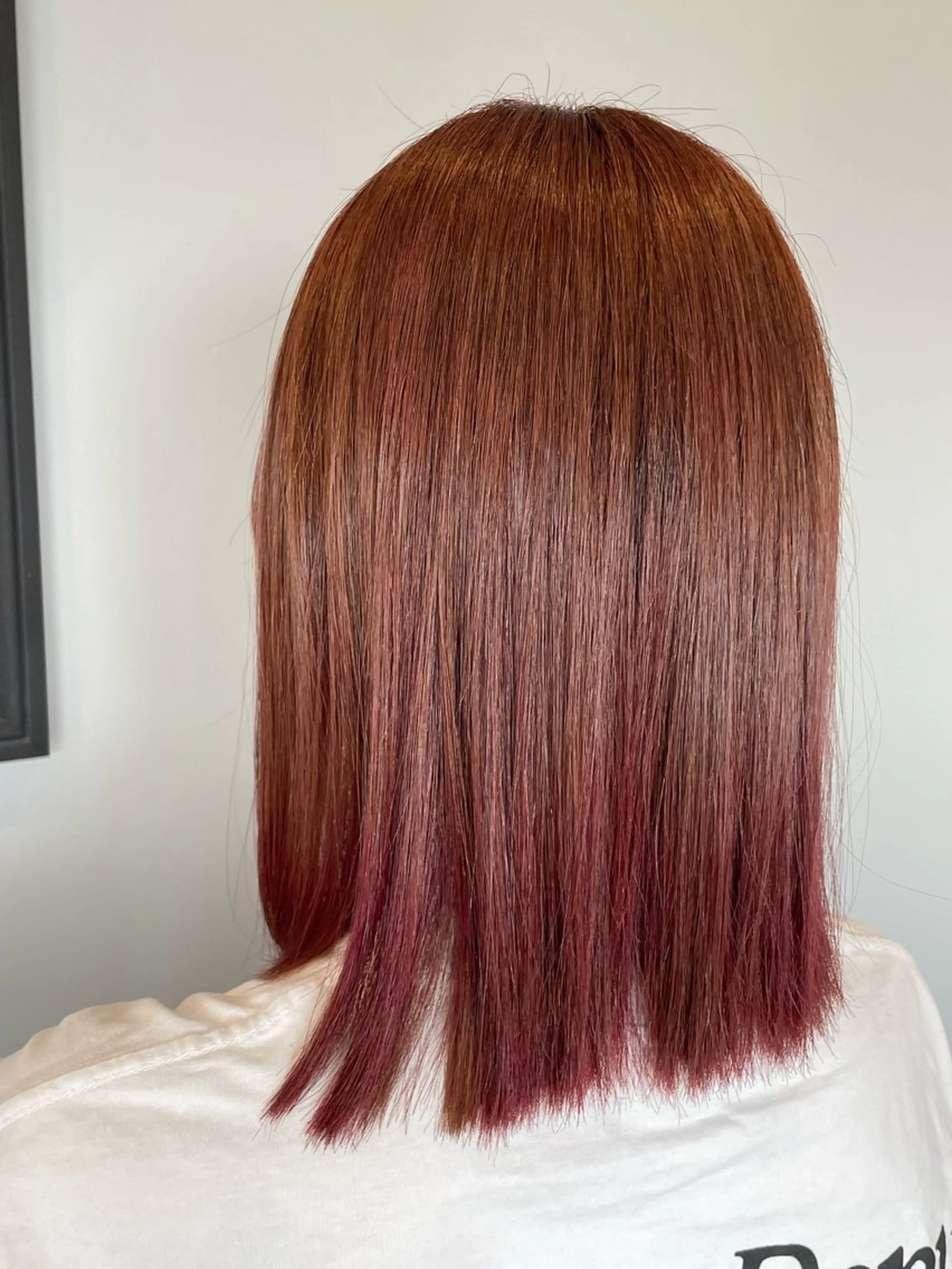 ミディアム 大橋 綾子のヘアスタイル