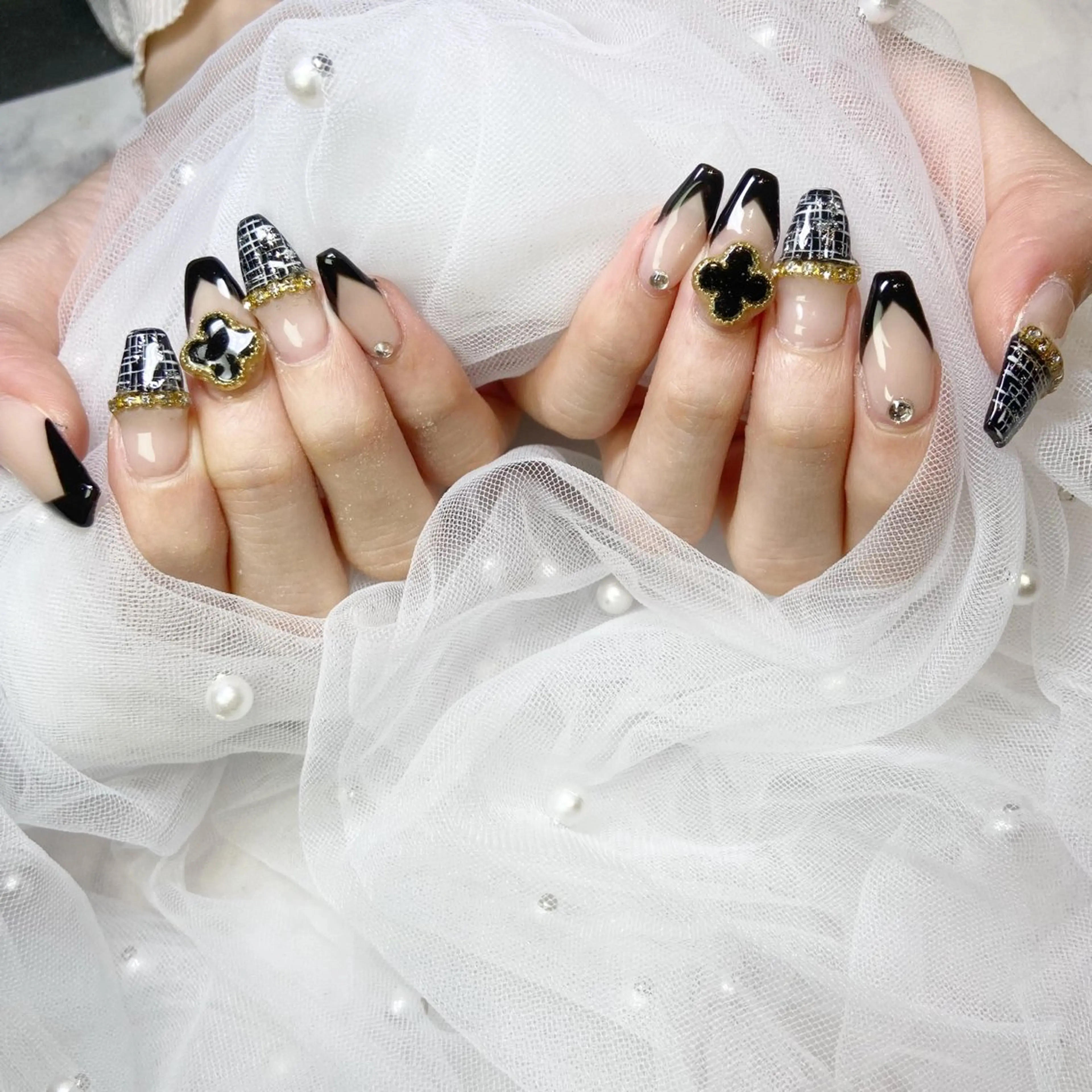 ネイル ハンドネイル YUN 💅のネイルデザイン