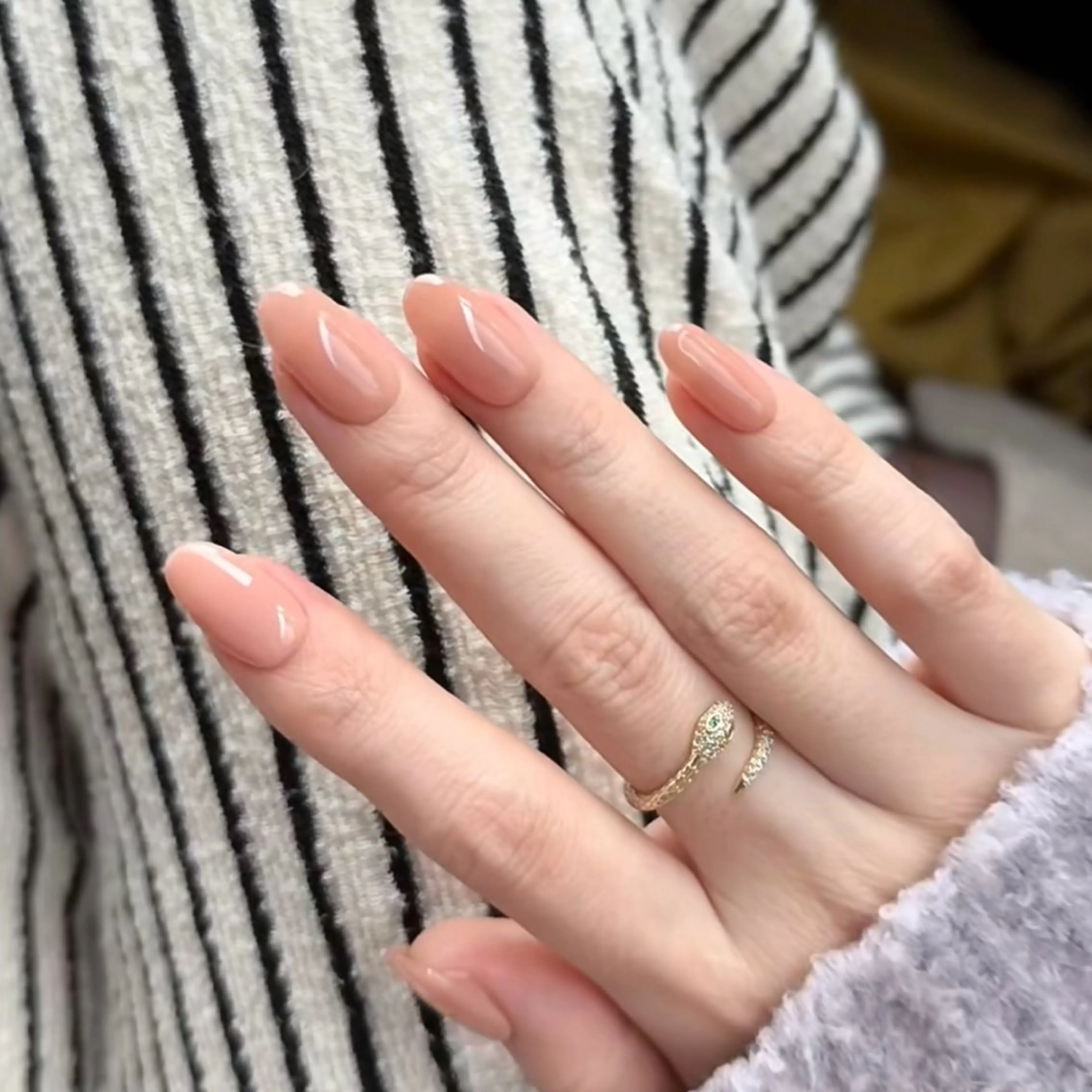 ネイル ハンドネイル 🎀 NaNa_nailのネイルデザイン