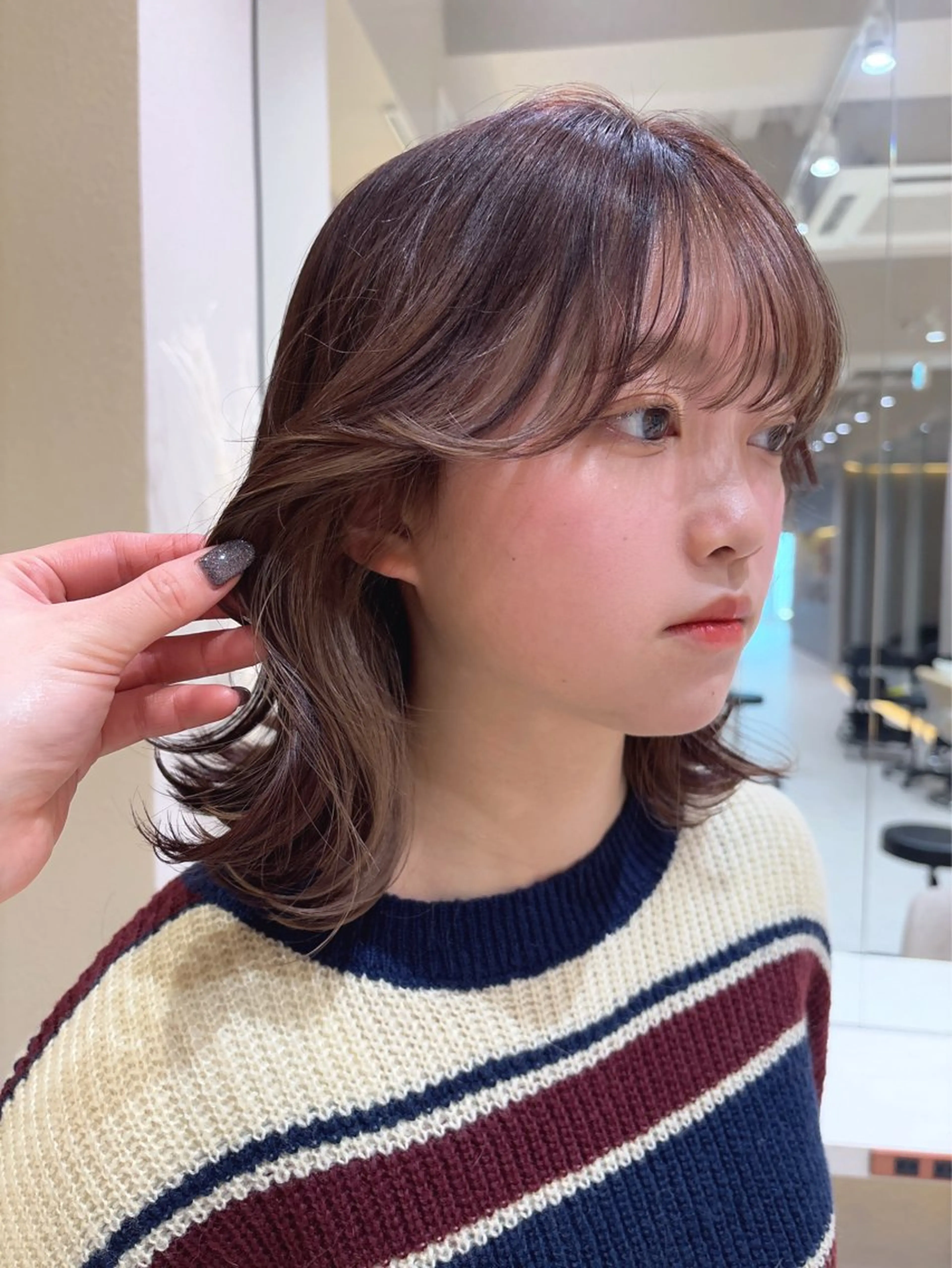 【☆イヤリングカラー限定☆】🐰🎀ブリーチ➕カラー➕補修トリートメント✨の写真