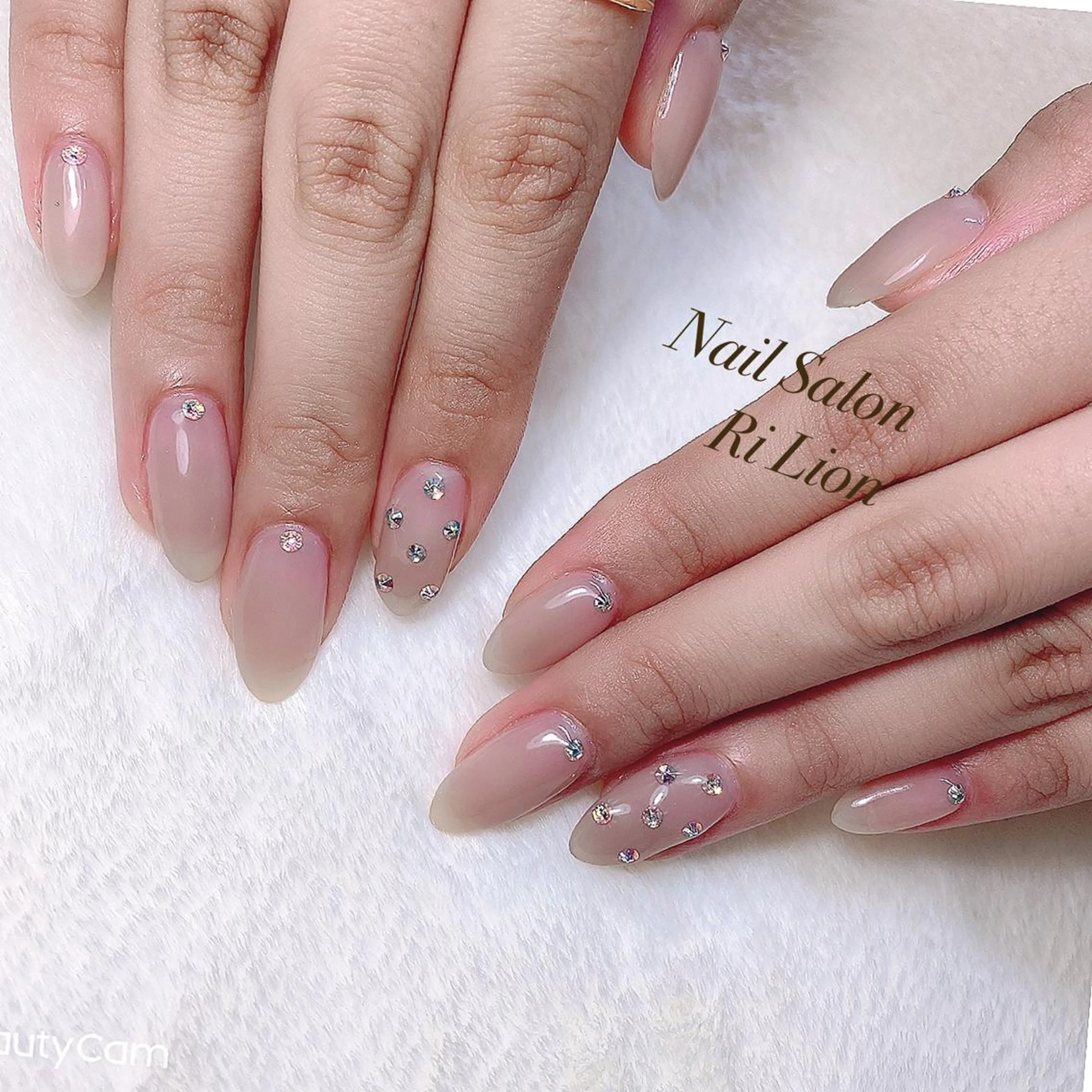 ネイル RiLion💗 Risa🦋💜のネイルデザイン