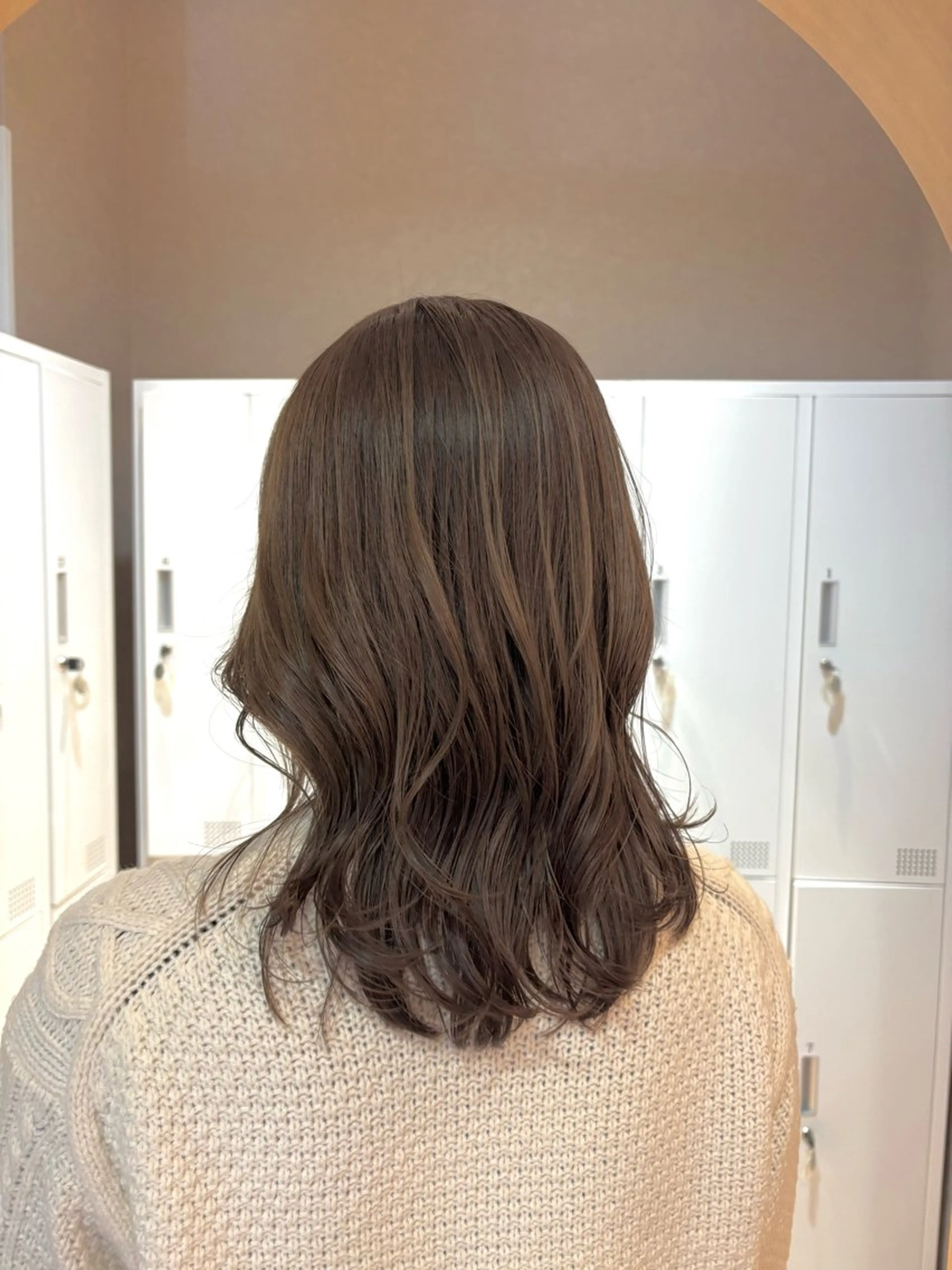 ミディアム ヘアカラー トリートメント 透明感カラー🤎/ ツヤカラー/さくらのヘアスタイル