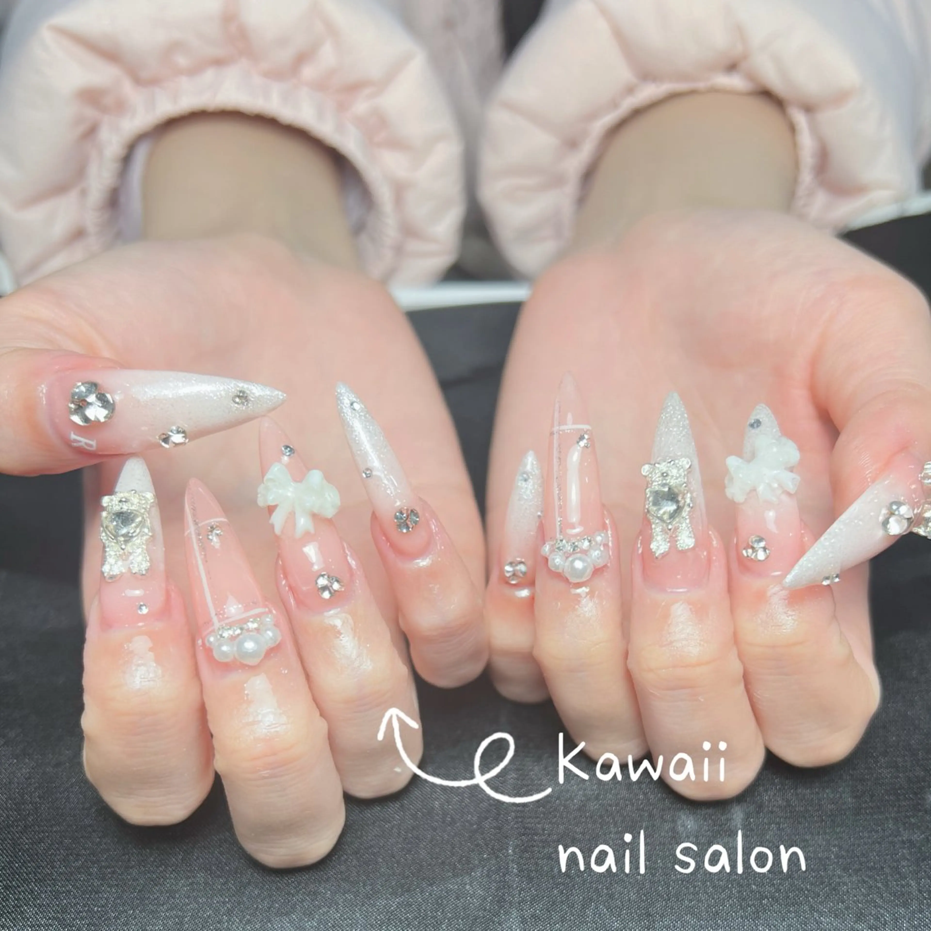 ネイル ジェルネイル 韓国ネイル マグネットネイル 持ち込み ワンカラーネイル ハンドネイル ハンドケア Kawaii Nail Salonのネイルデザイン
