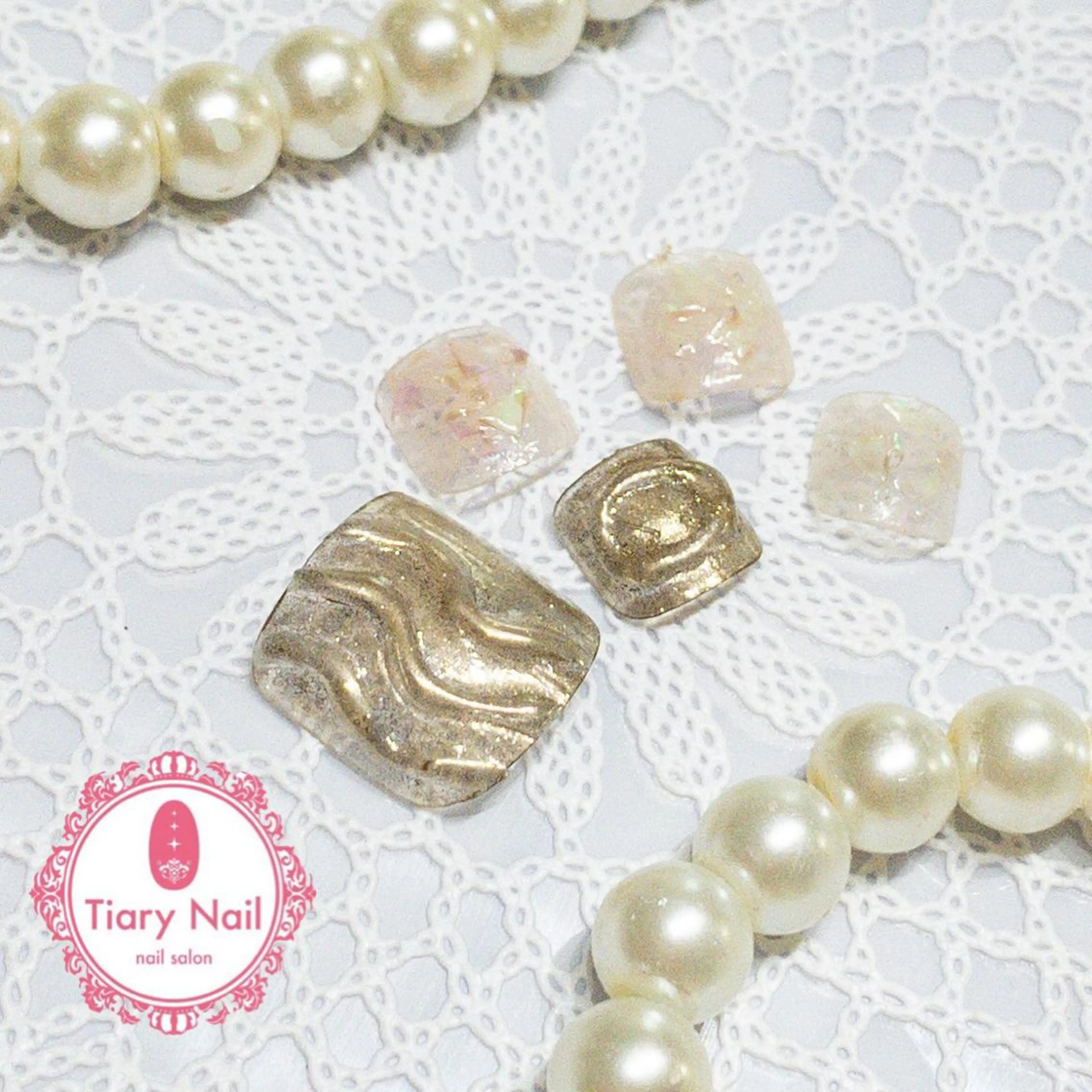 ネイル tiarynail K K🐼のネイルデザイン