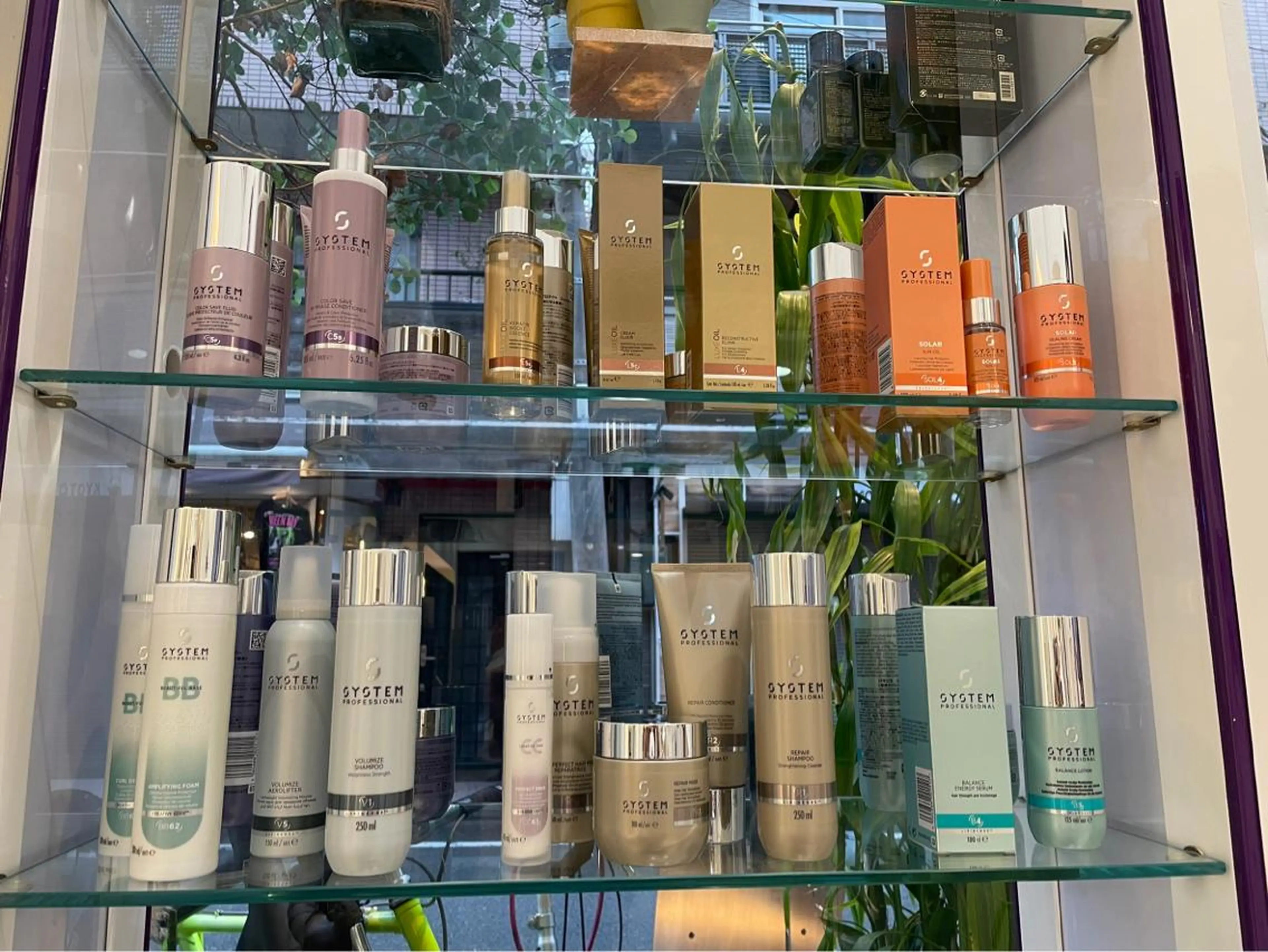 ミディアム カラー ヘアカラー 堀井 凌平のヘアスタイル