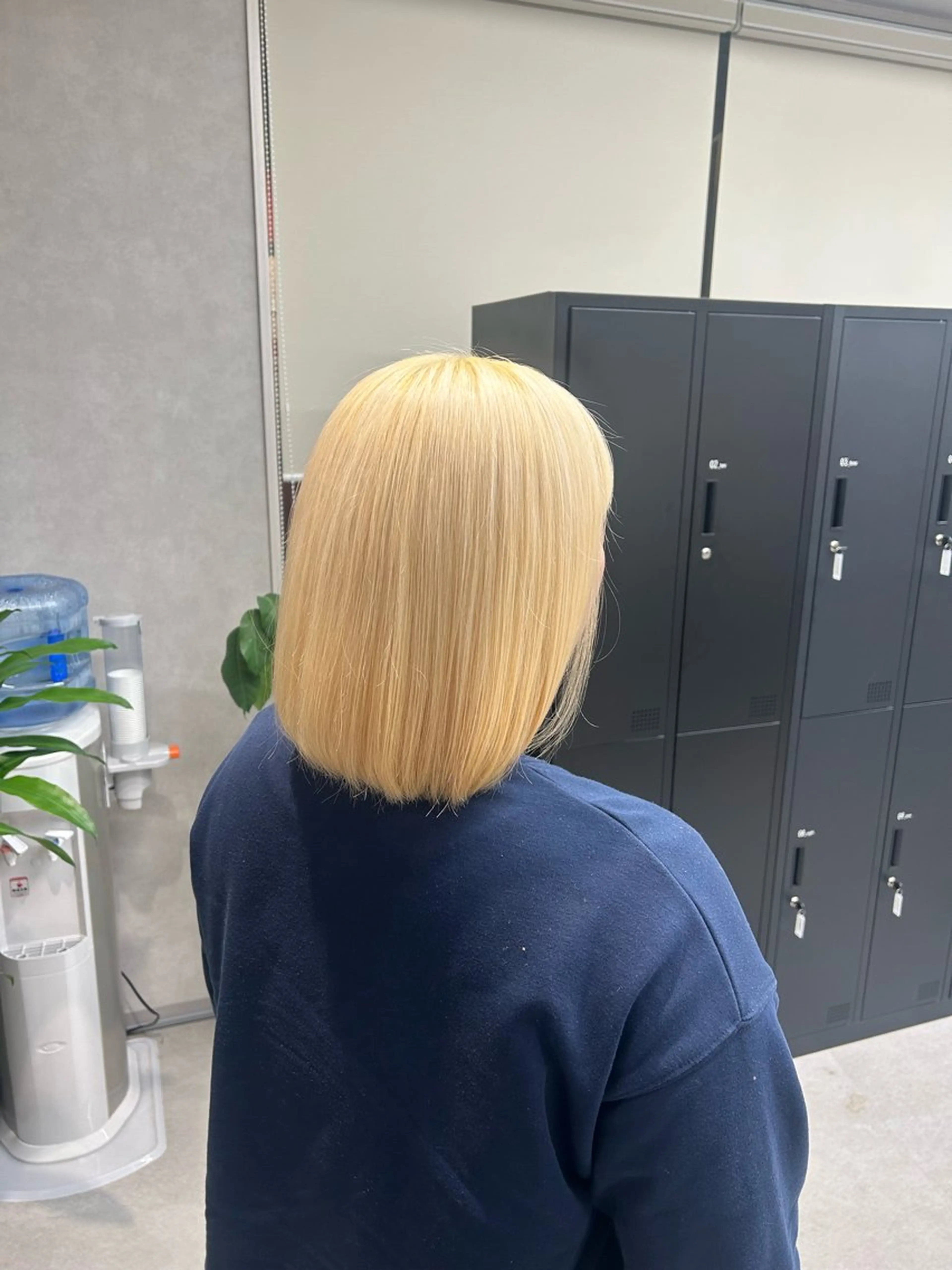 カラー ブリーチ 抜きっぱなしブロンド ブロンド ヘアカラー トリートメント 筑紫野美容師 すずのヘアスタイル