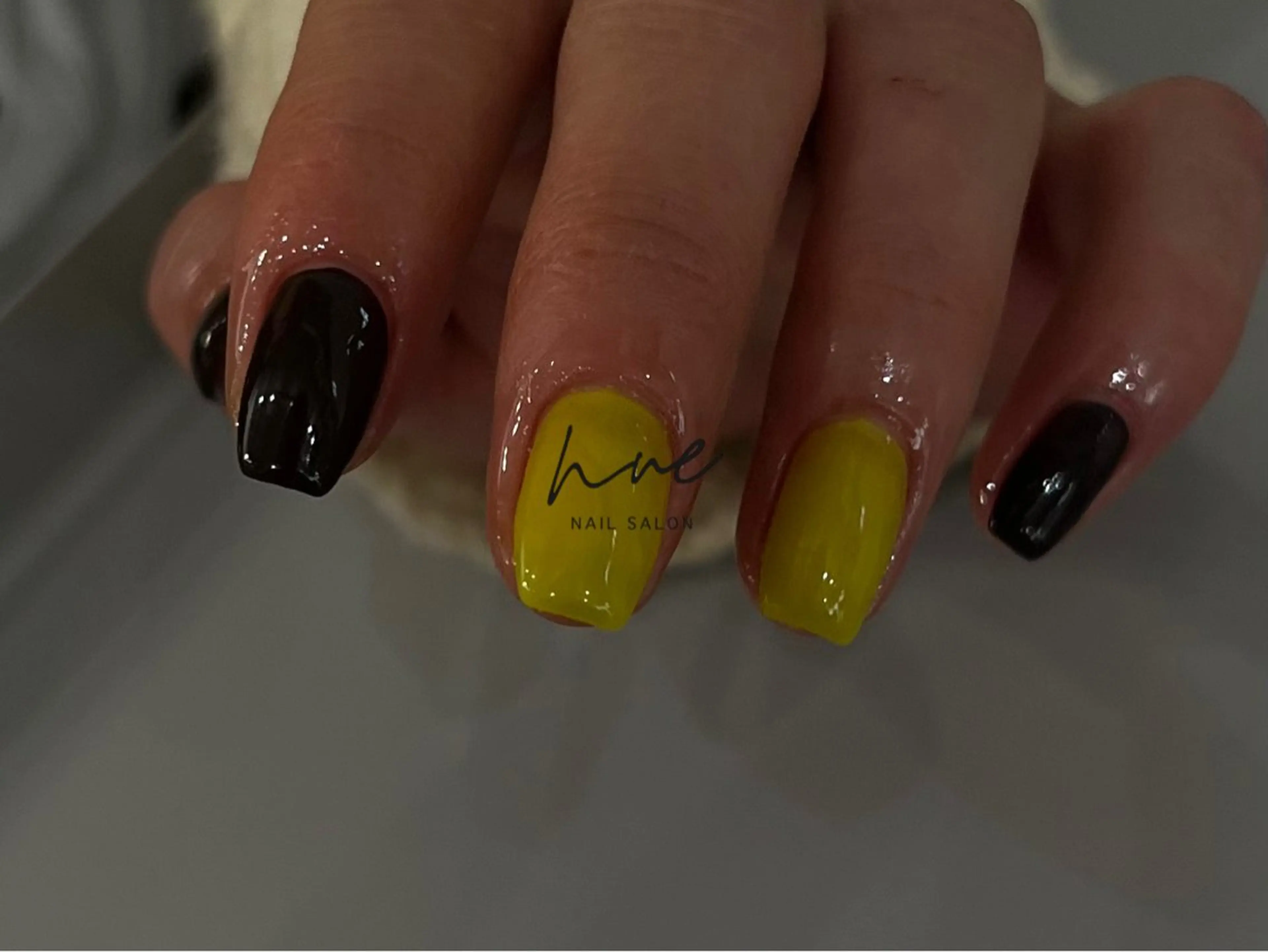 【hand】 one color•gradationの写真