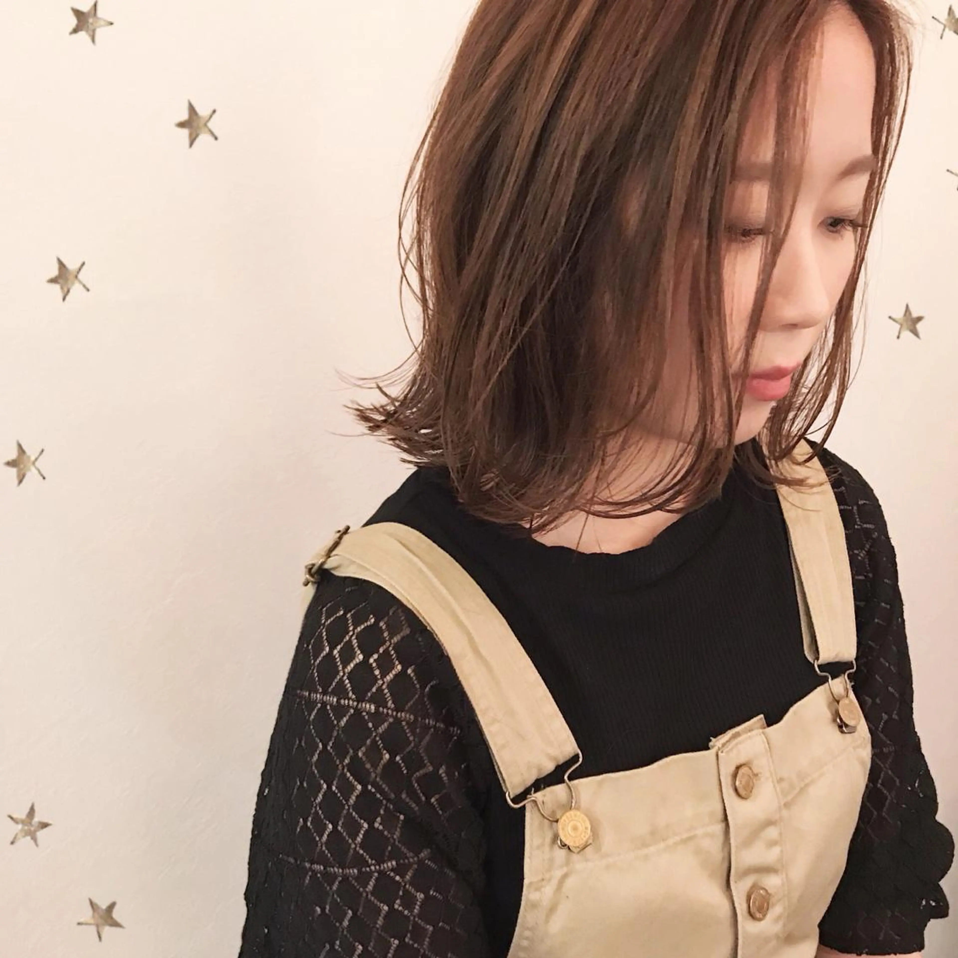 ミディアム 市川 千夏のヘアスタイル