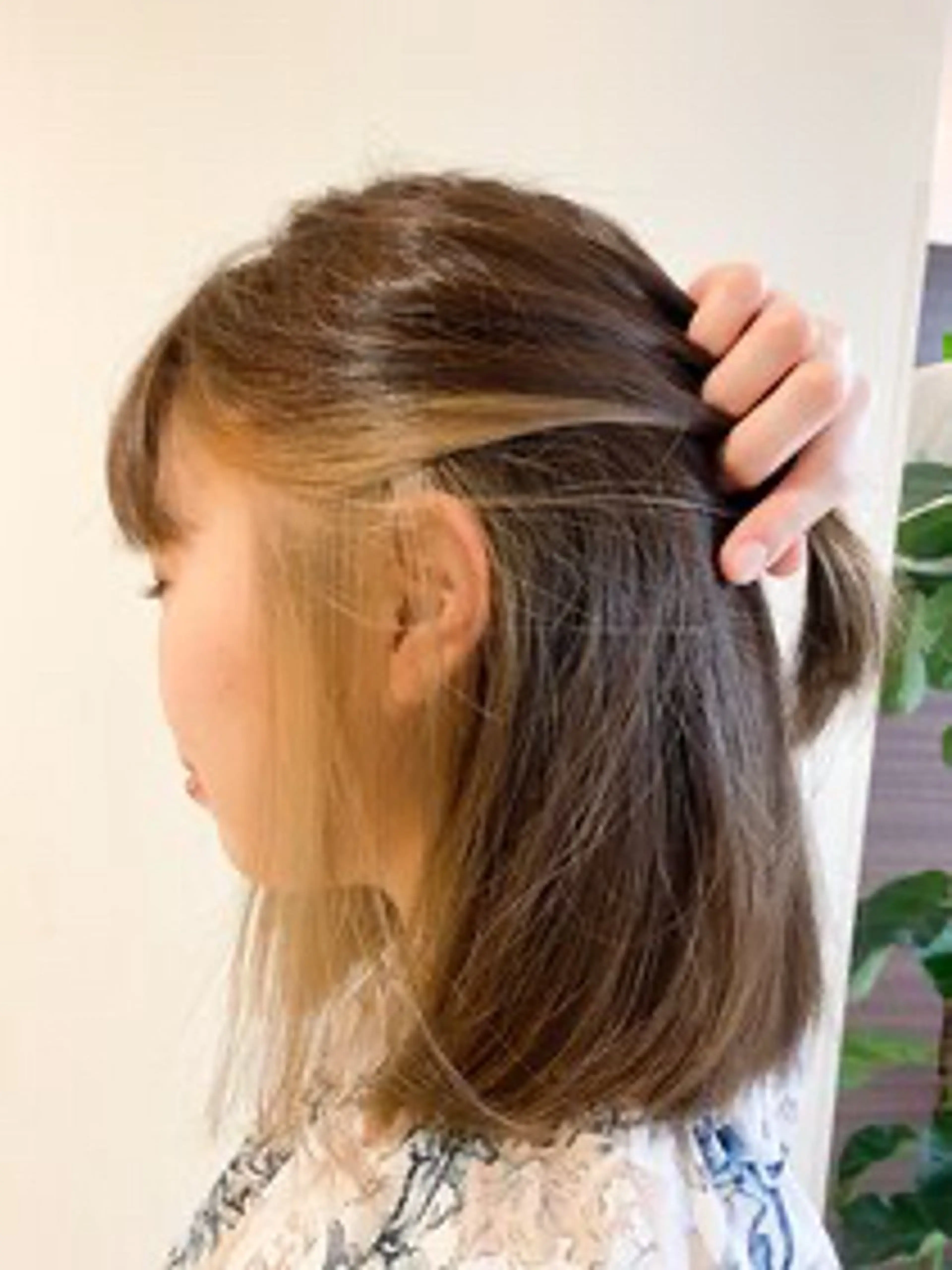 ミディアム 内田 浩一朗のヘアスタイル