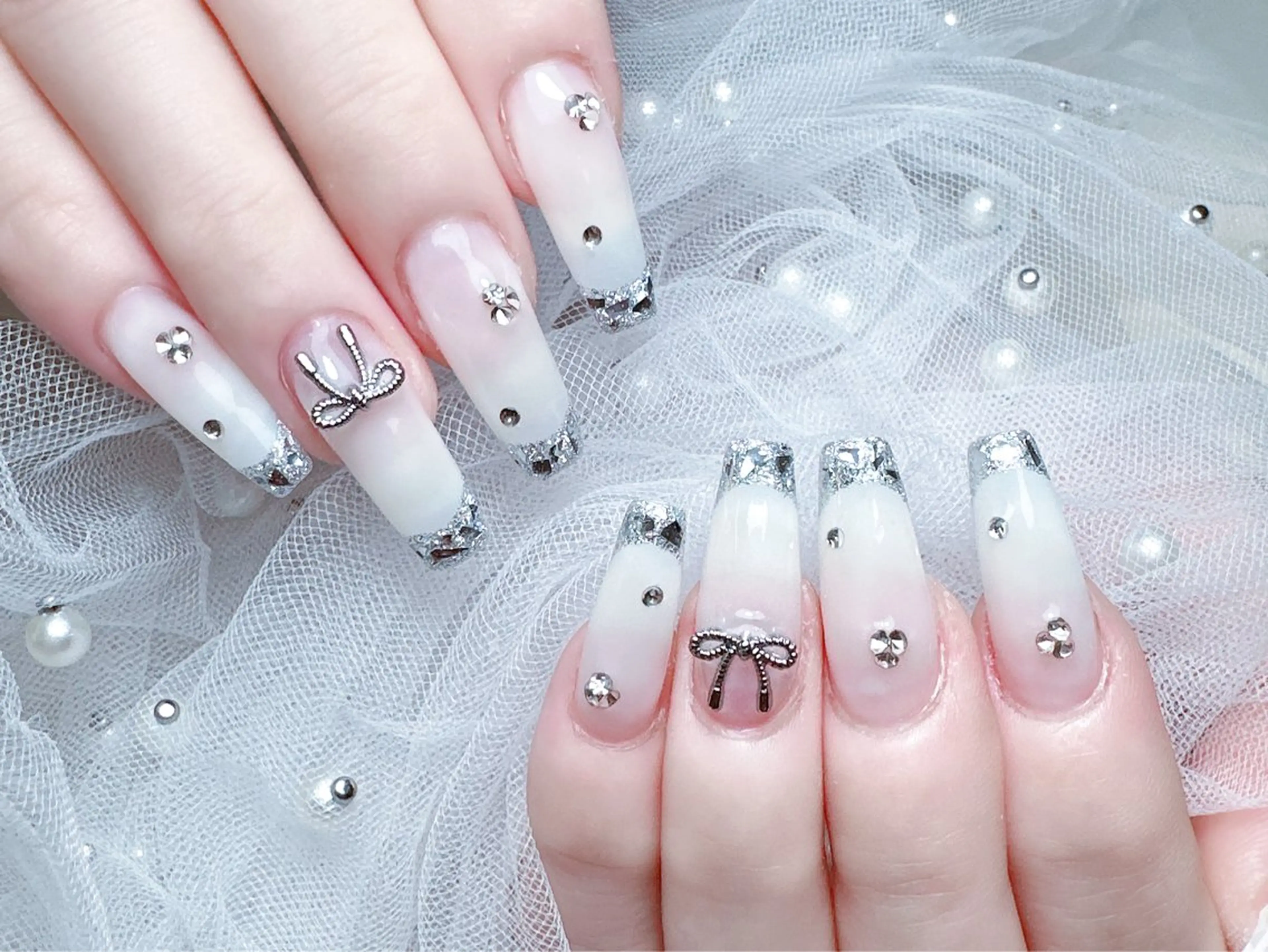 ネイル ハンドネイル M🌷nail 長さだし専門店のネイルデザイン