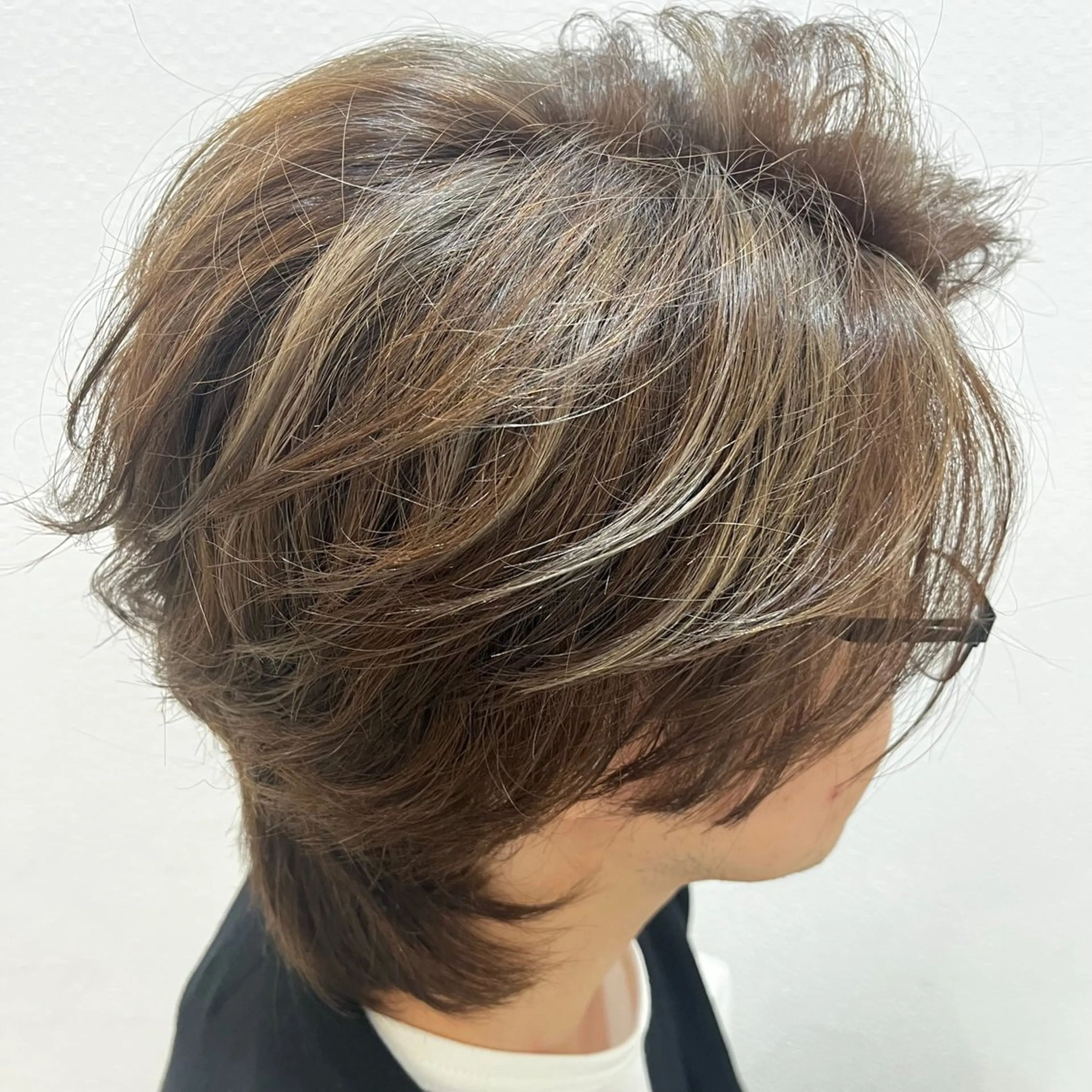 ミディアム ハイライト 斉藤 凜のヘアスタイル