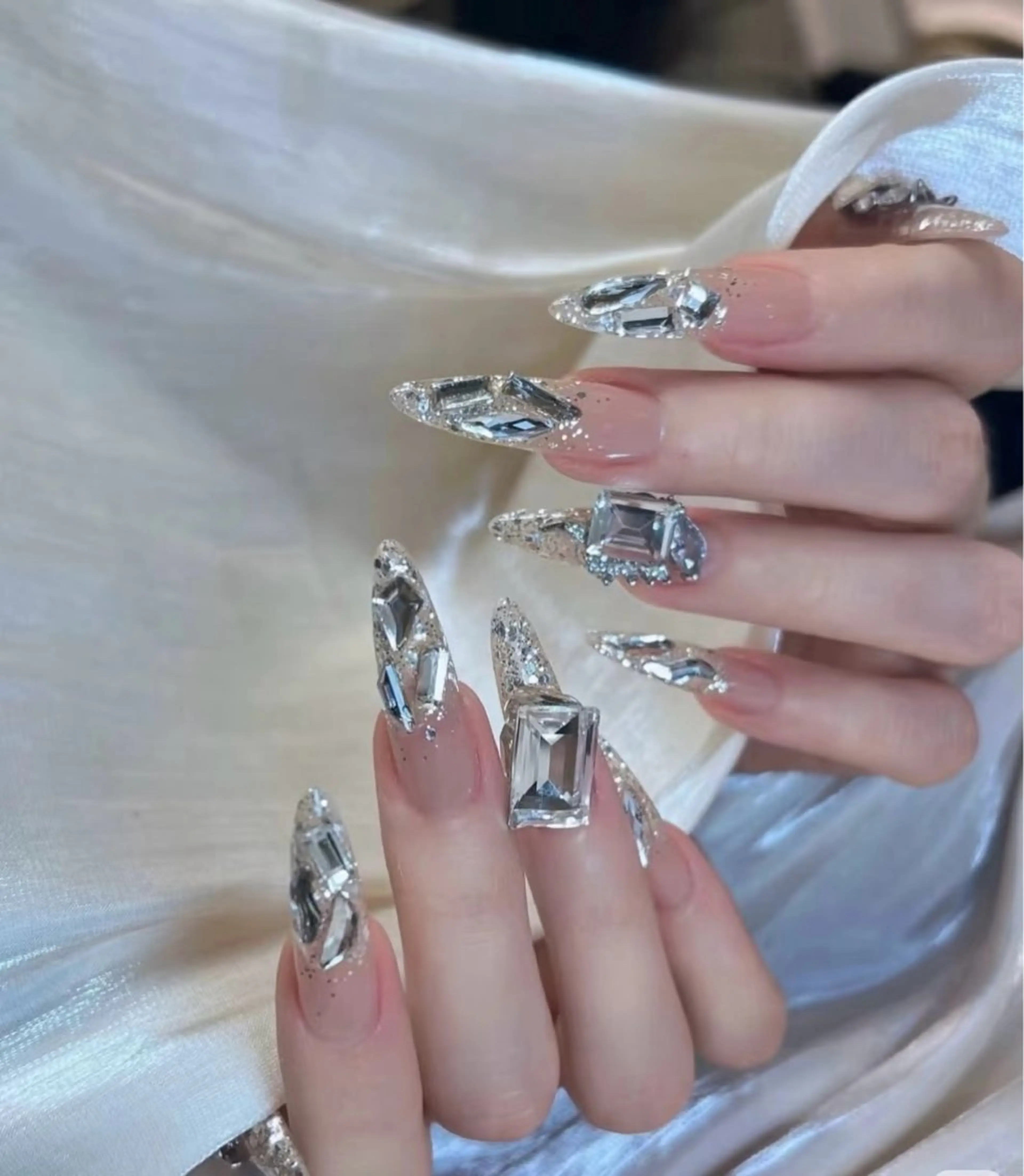 ネイル ハンドネイル 💅ネイリスト 🍒harukaのネイルデザイン