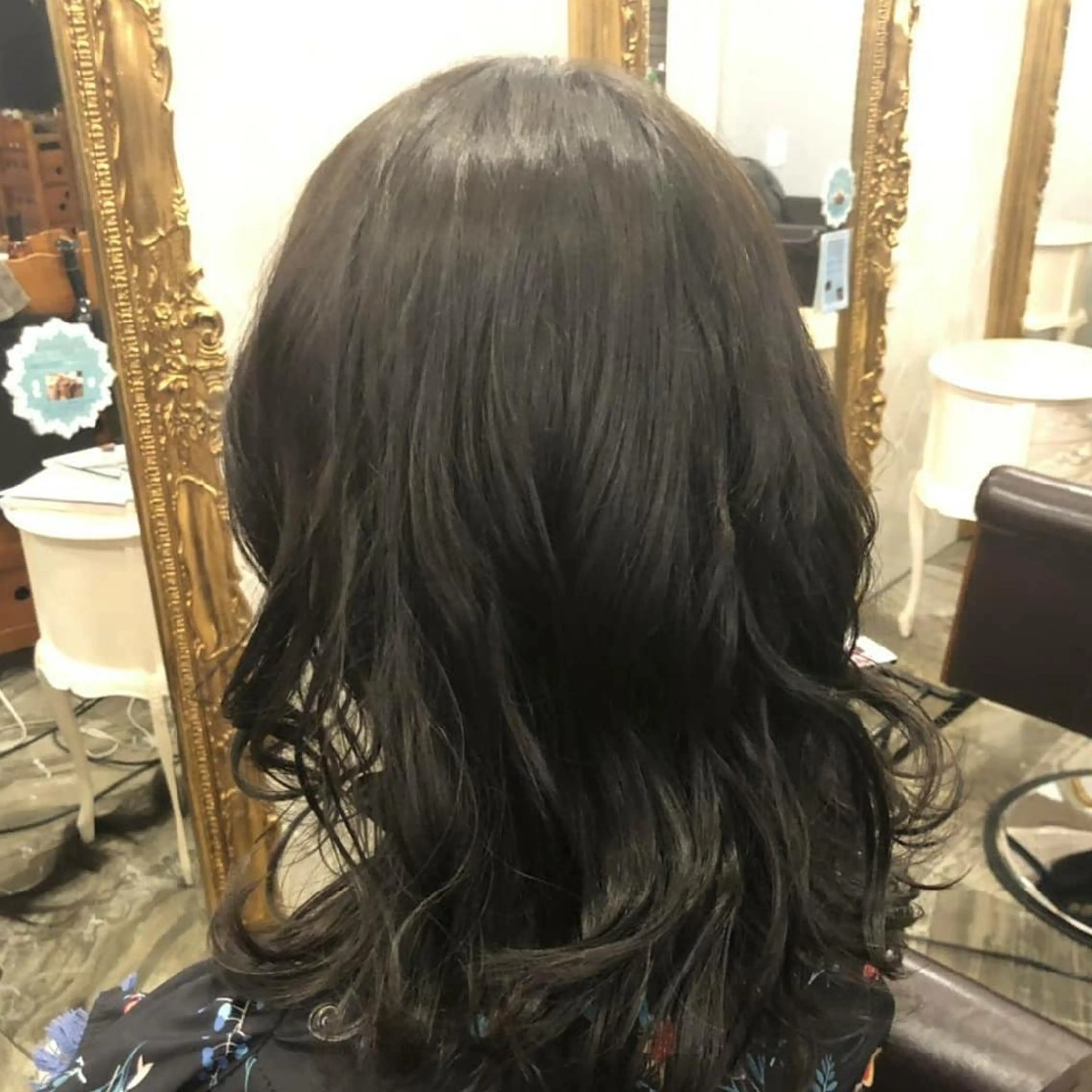 セミロング カラー アッシュ オレンジ 山崎 絹人のヘアスタイル
