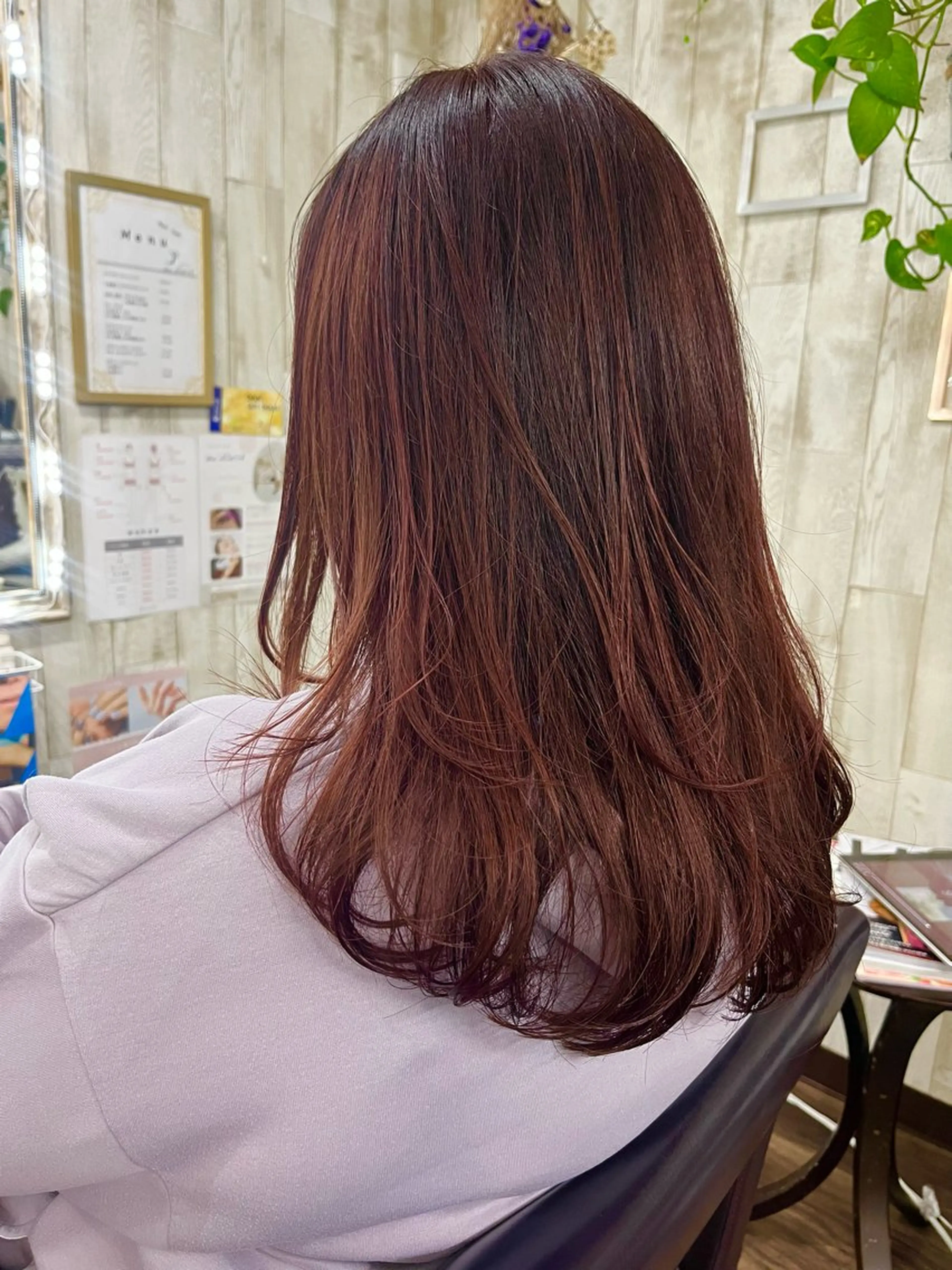 セミロング ヘアカラー モリナガ ヒトミのヘアスタイル