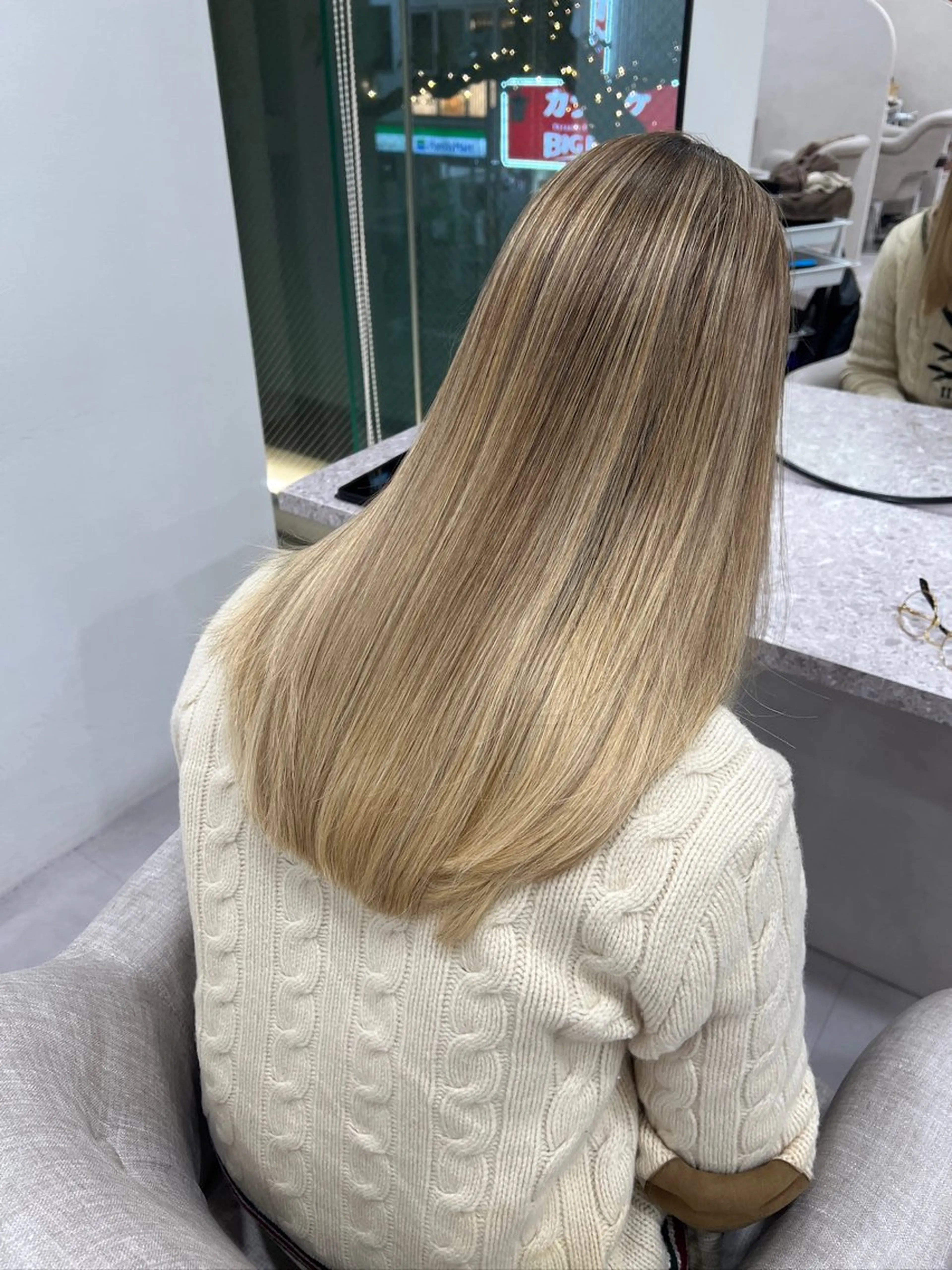 ミディアム カット トリートメント 縮毛矯正/ レイヤー/ミディアムのヘアスタイル