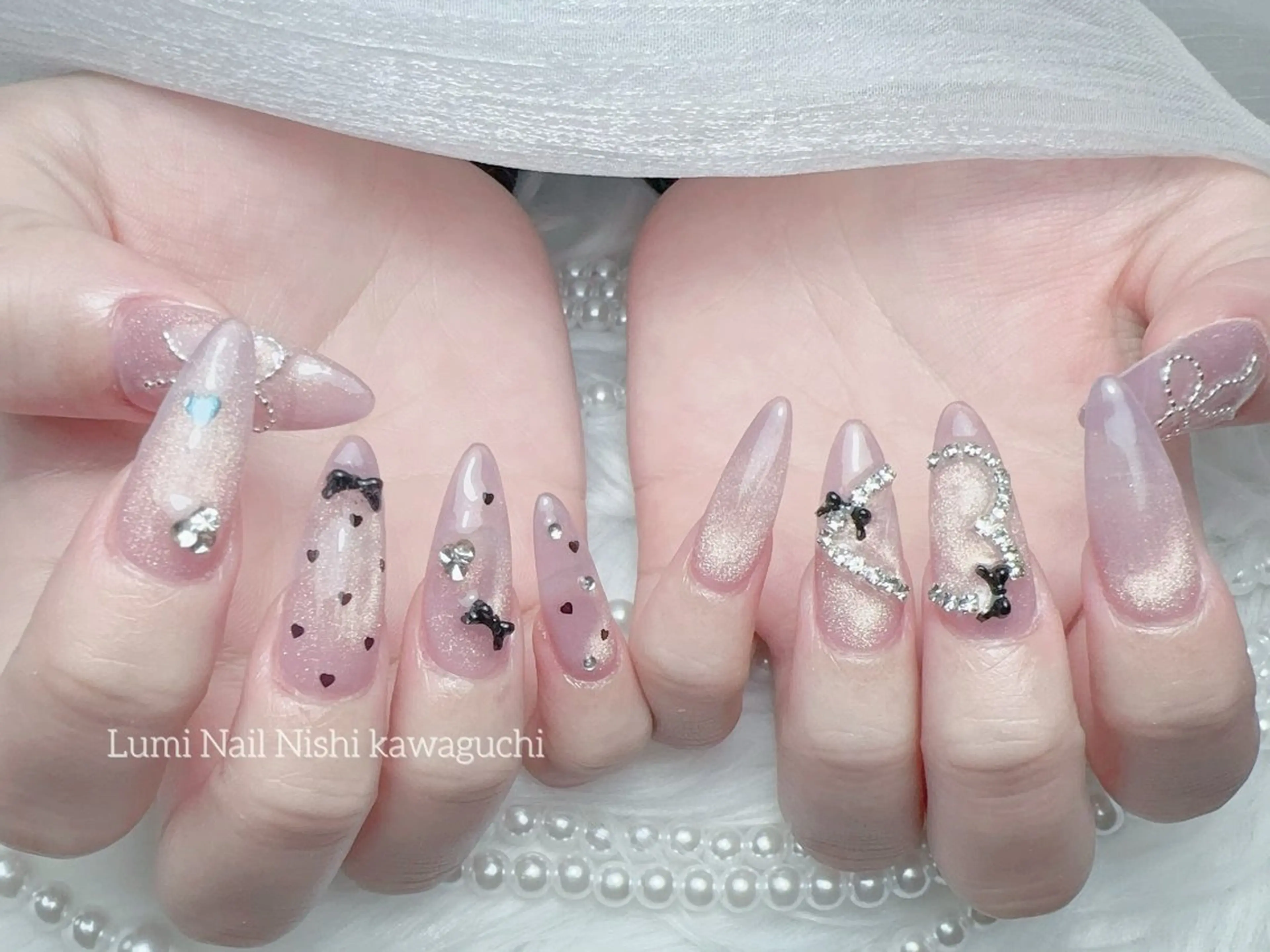 ネイル ジェルネイル キラキラネイル 韓国ネイル ワンホンネイル ハンドネイル Lumi Nail Salonのネイルデザイン