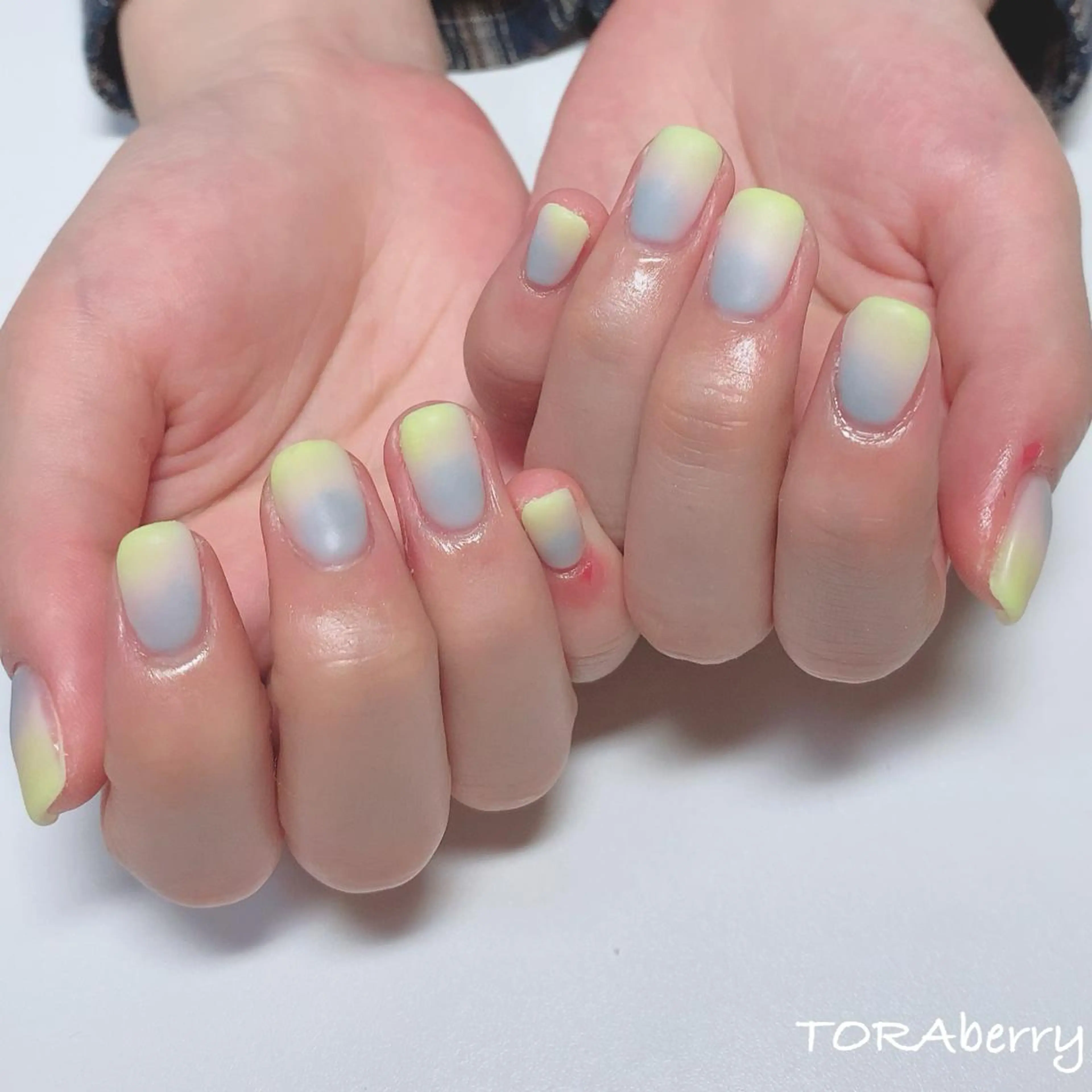 ネイル ネイリスト なつみのネイルデザイン