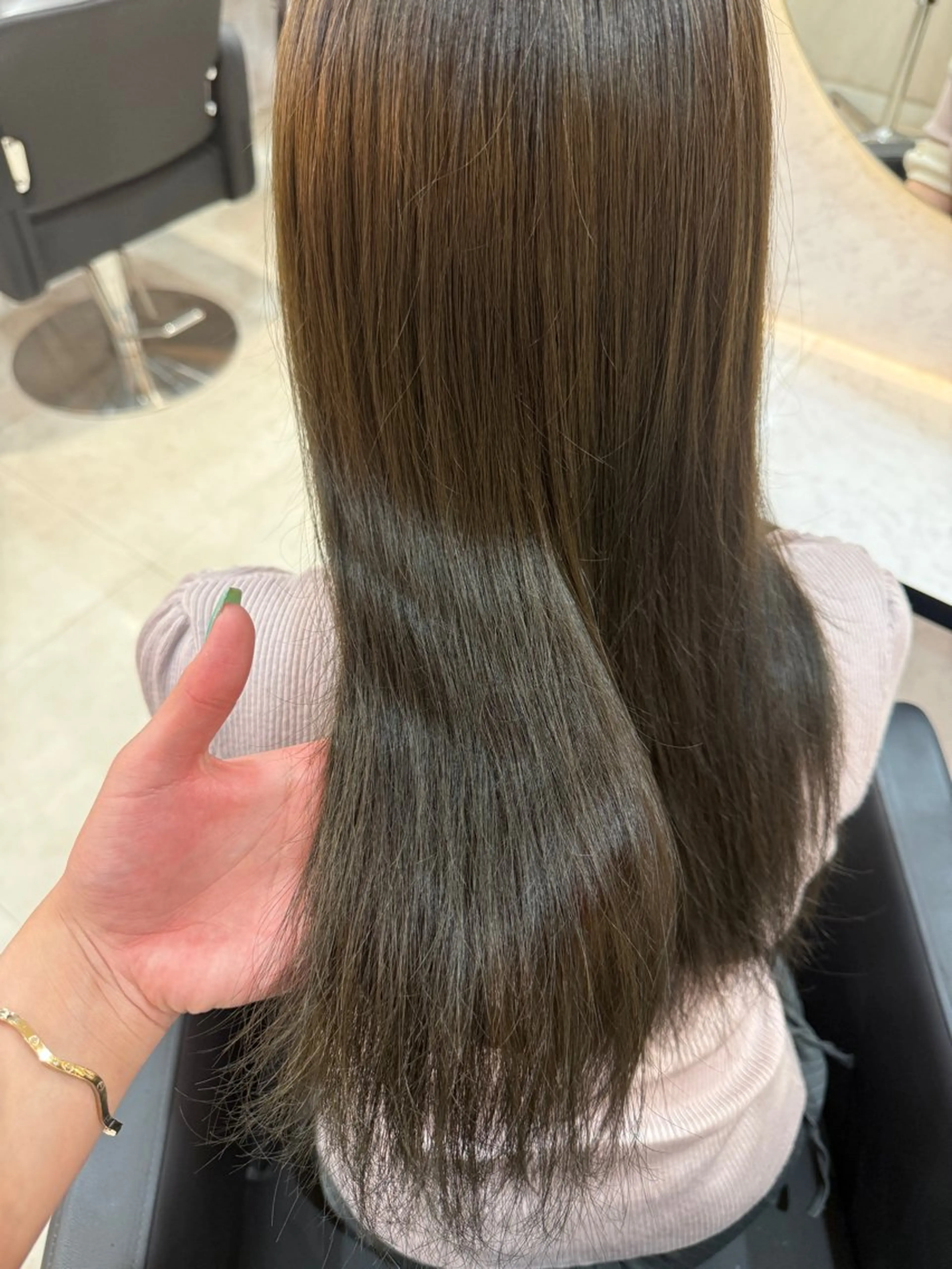 セミロング カラー ヘアカラー ゆりあ☆彡 Lapisのヘアスタイル