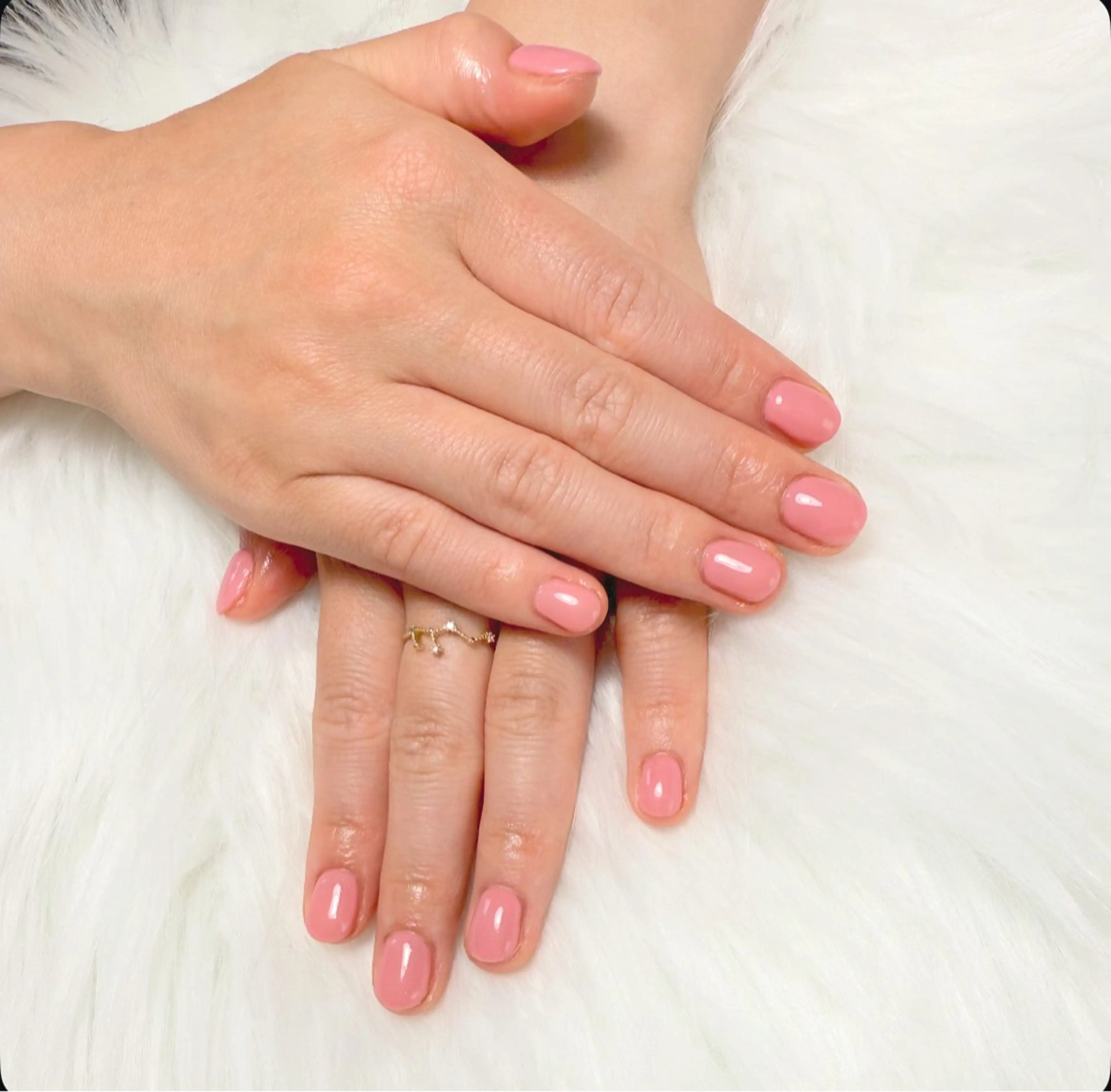 ネイル ワンカラーネイル Liz はるなのネイルデザイン