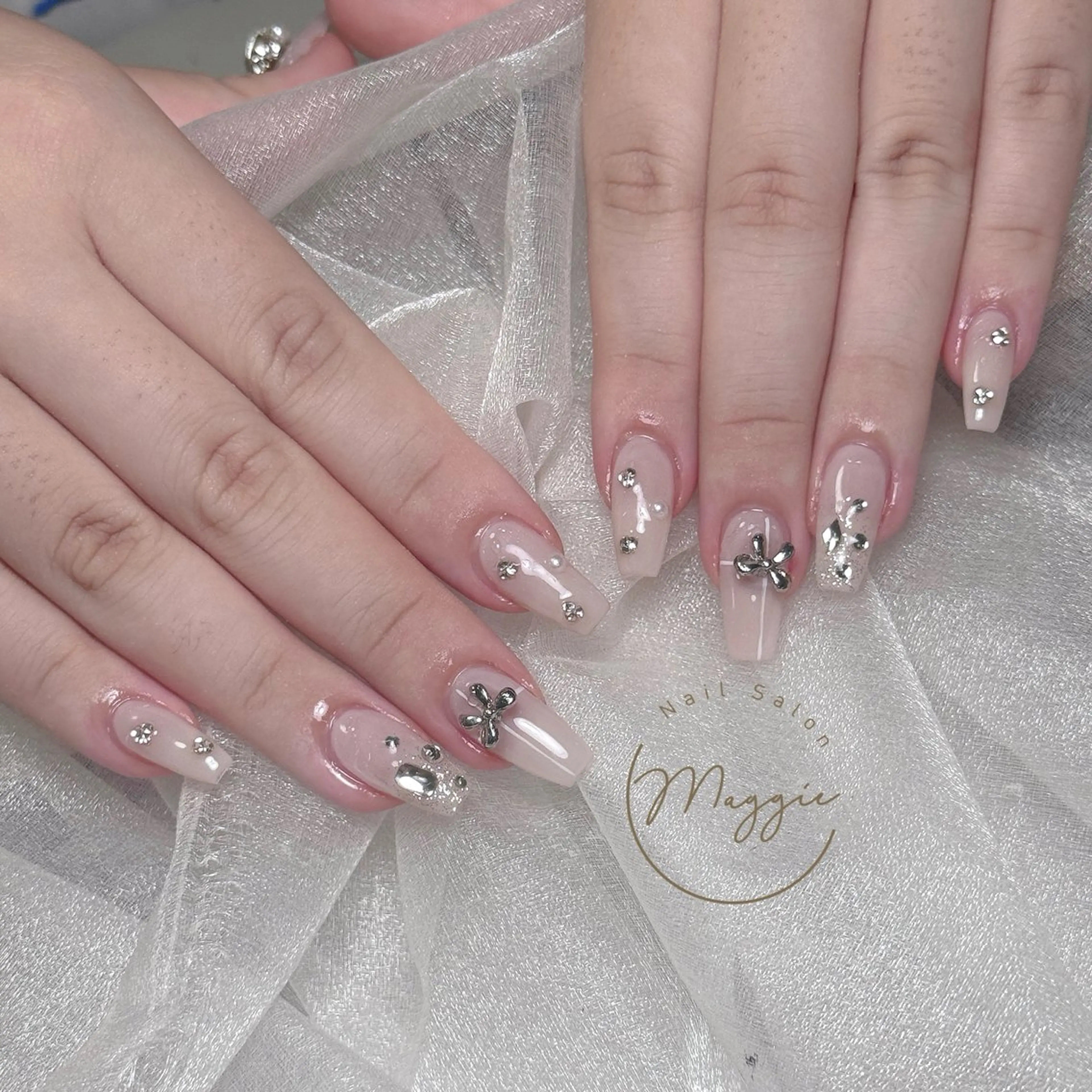 ネイル ハンドネイル Maggie Nail🦩のネイルデザイン