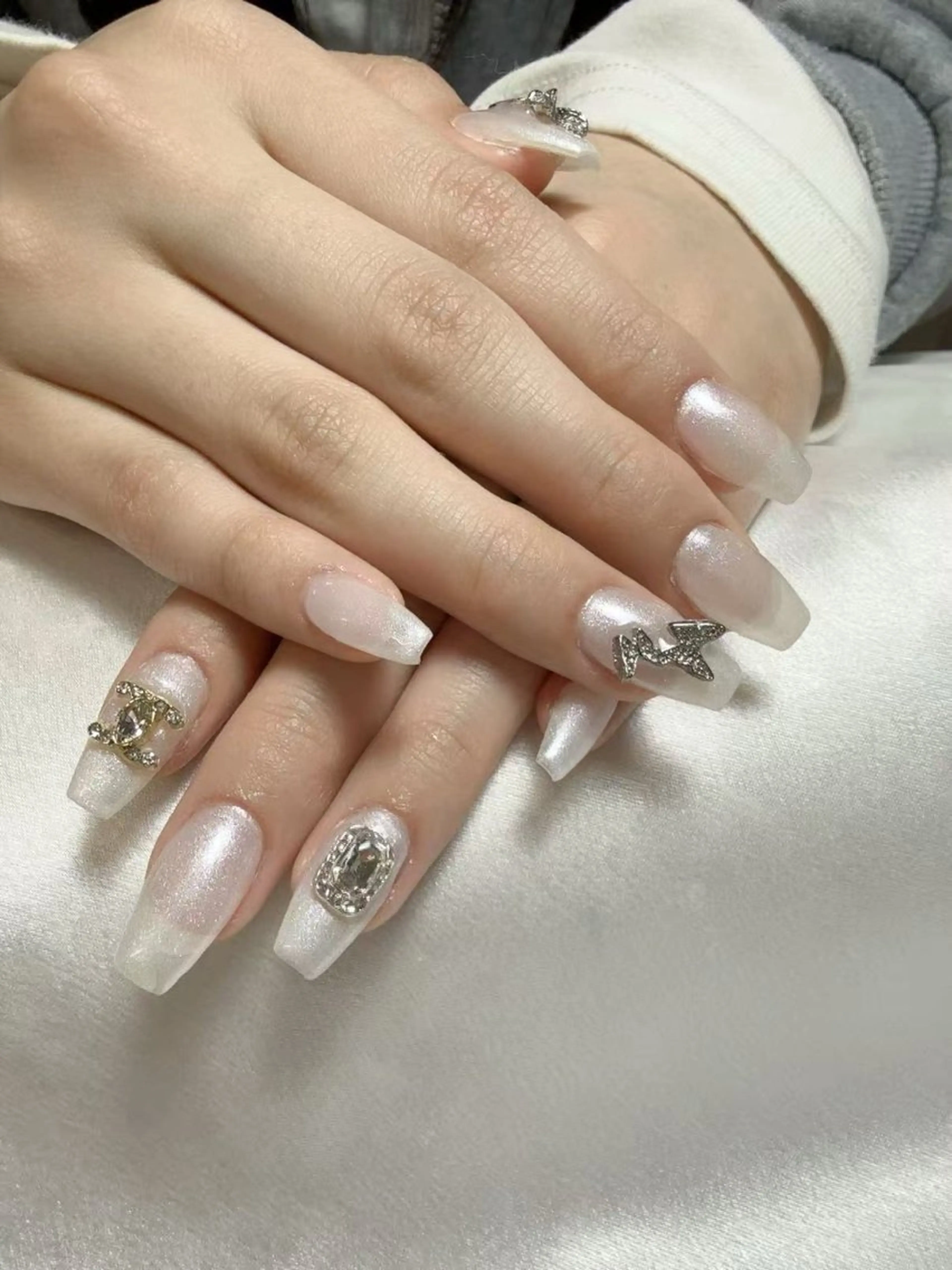 ネイル ハンドネイル ルラワンネイル エンのネイルデザイン