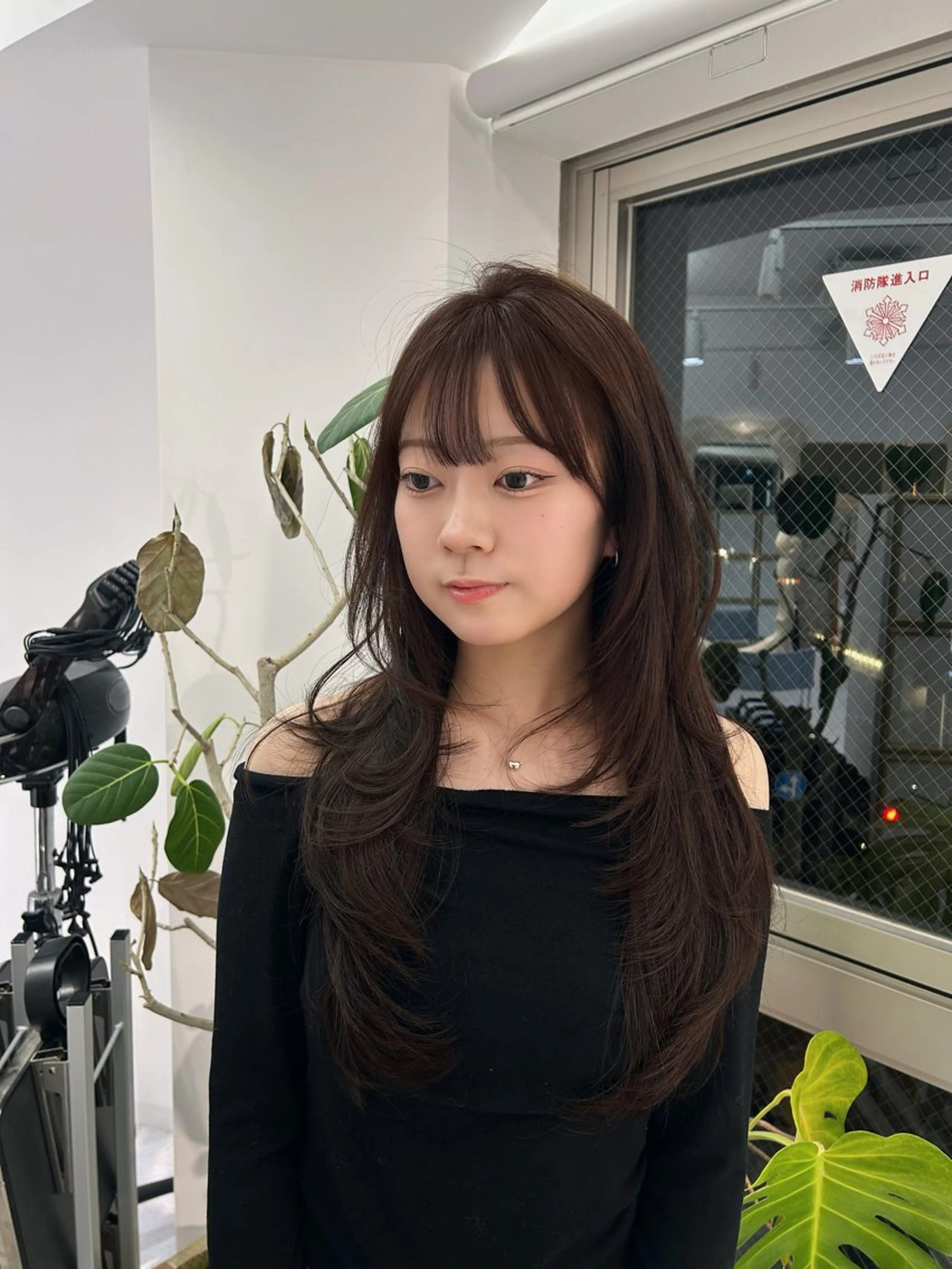 ロング ハイトーン/レイヤー /瀬川琴音のヘアスタイル