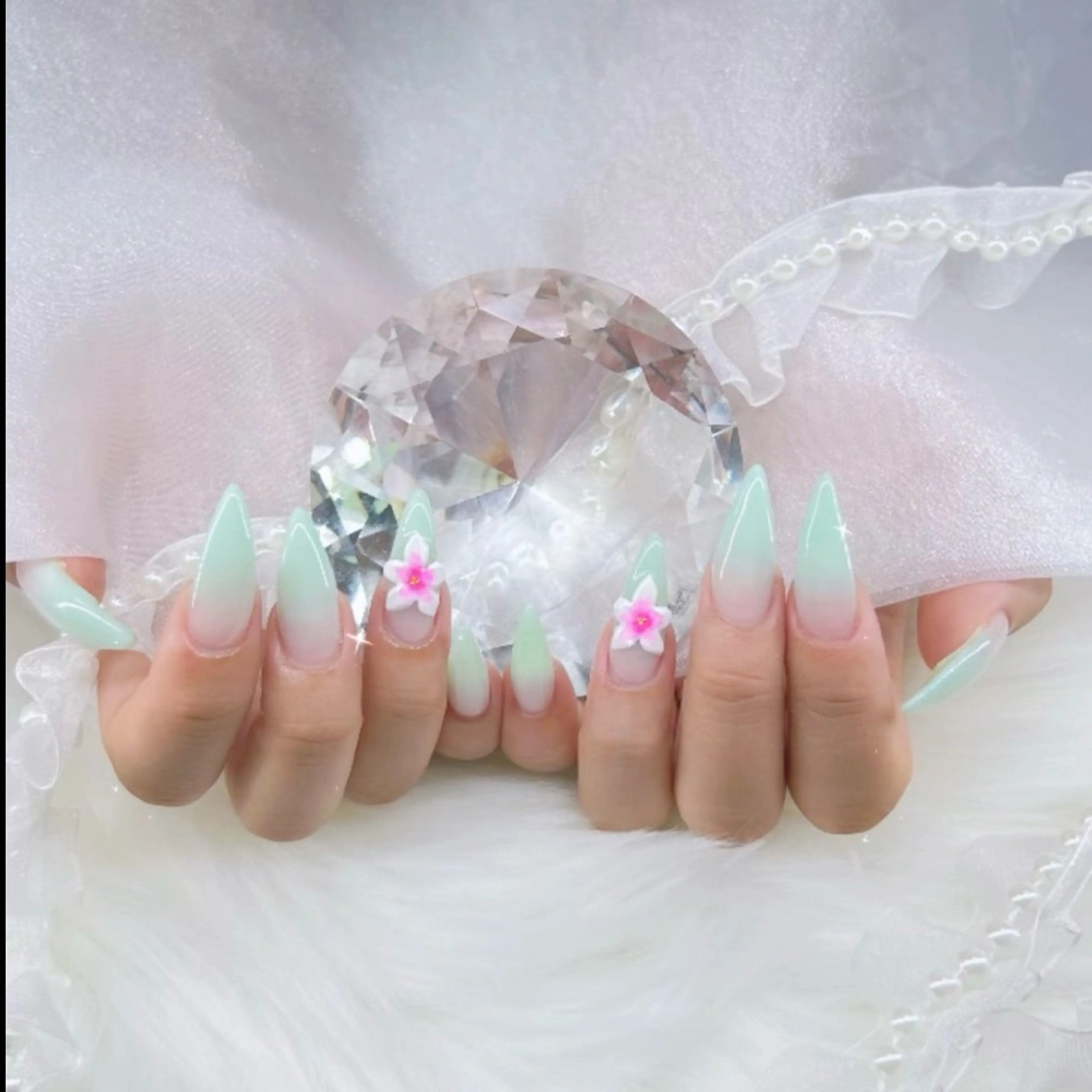ネイル ハンドネイル Li'a nail.のネイルデザイン