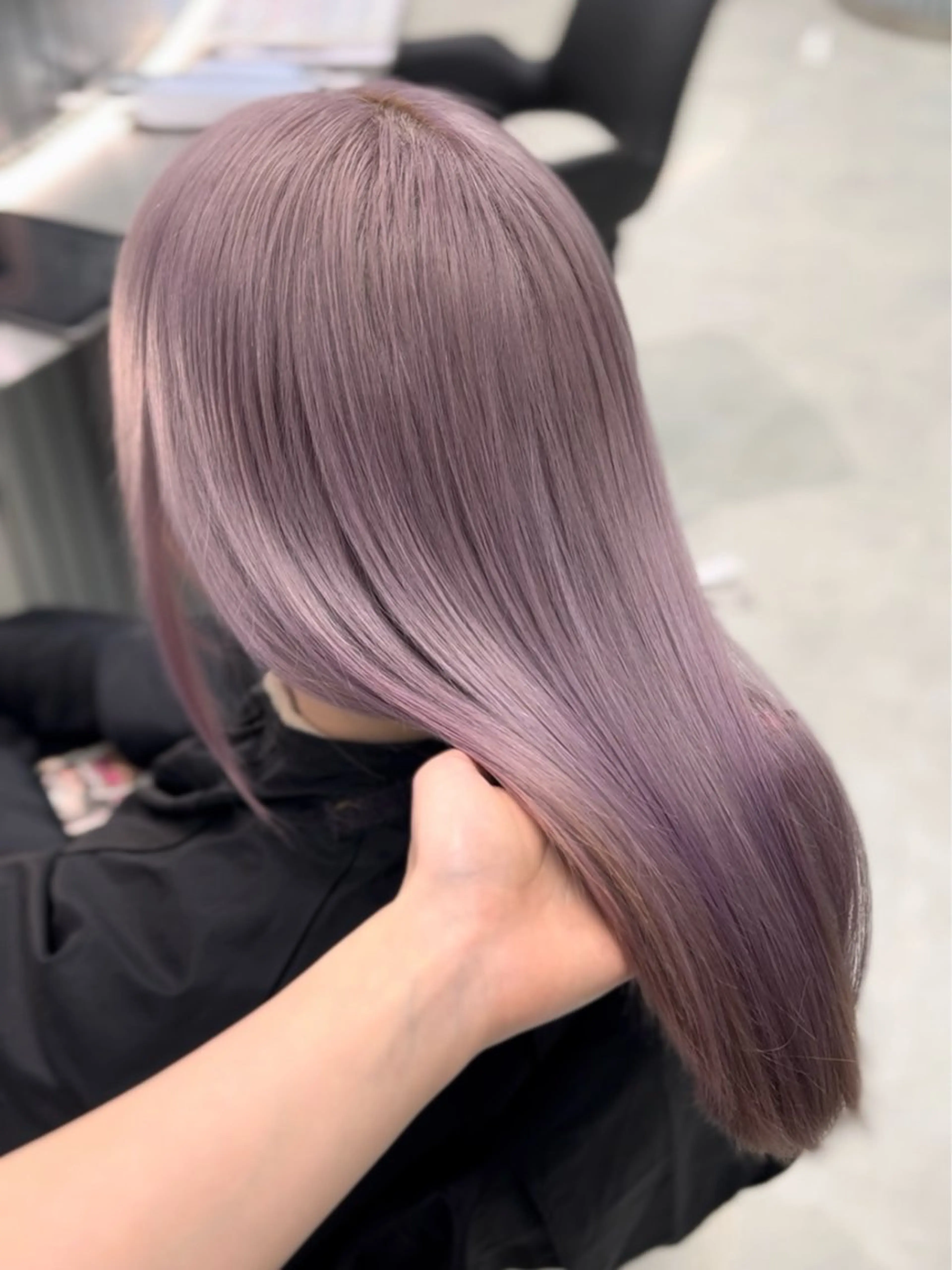 カラー ブリーチ ラベンダーカラー ヘアカラー Kaho🤍レイヤー ※女性限定のヘアスタイル