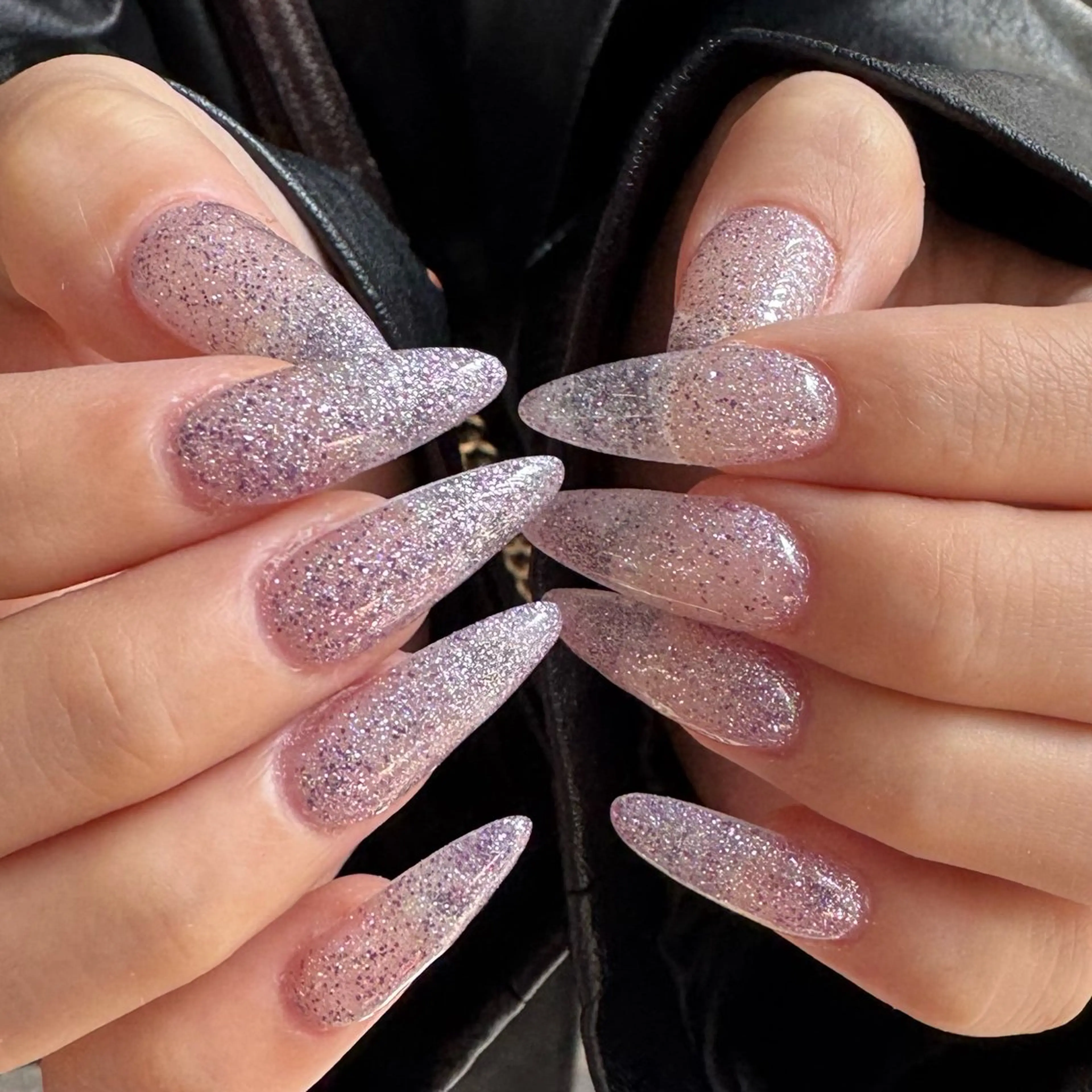 セミロング 小川 柚香のネイルデザイン