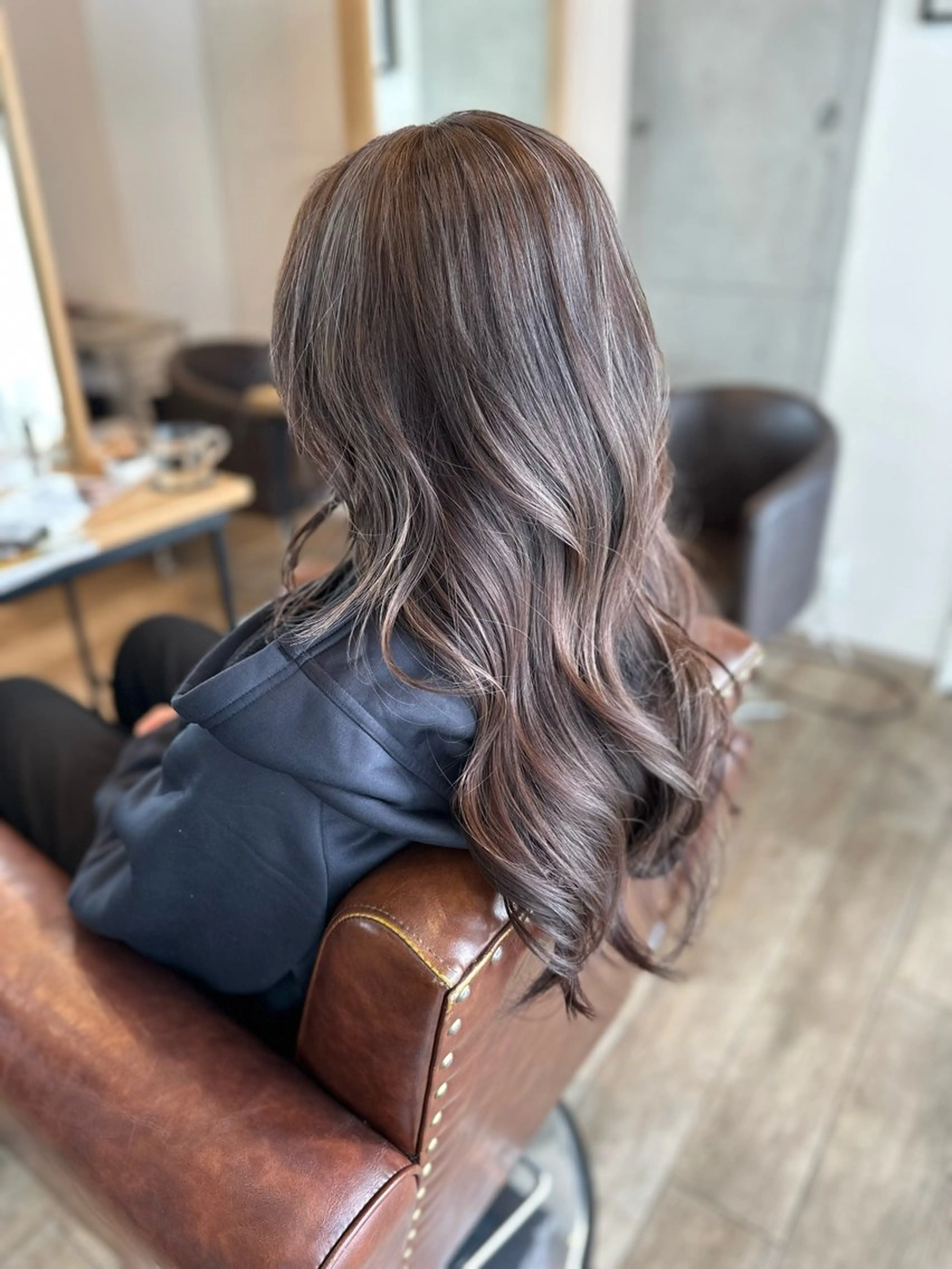 ロング Liere Muuのヘアスタイル