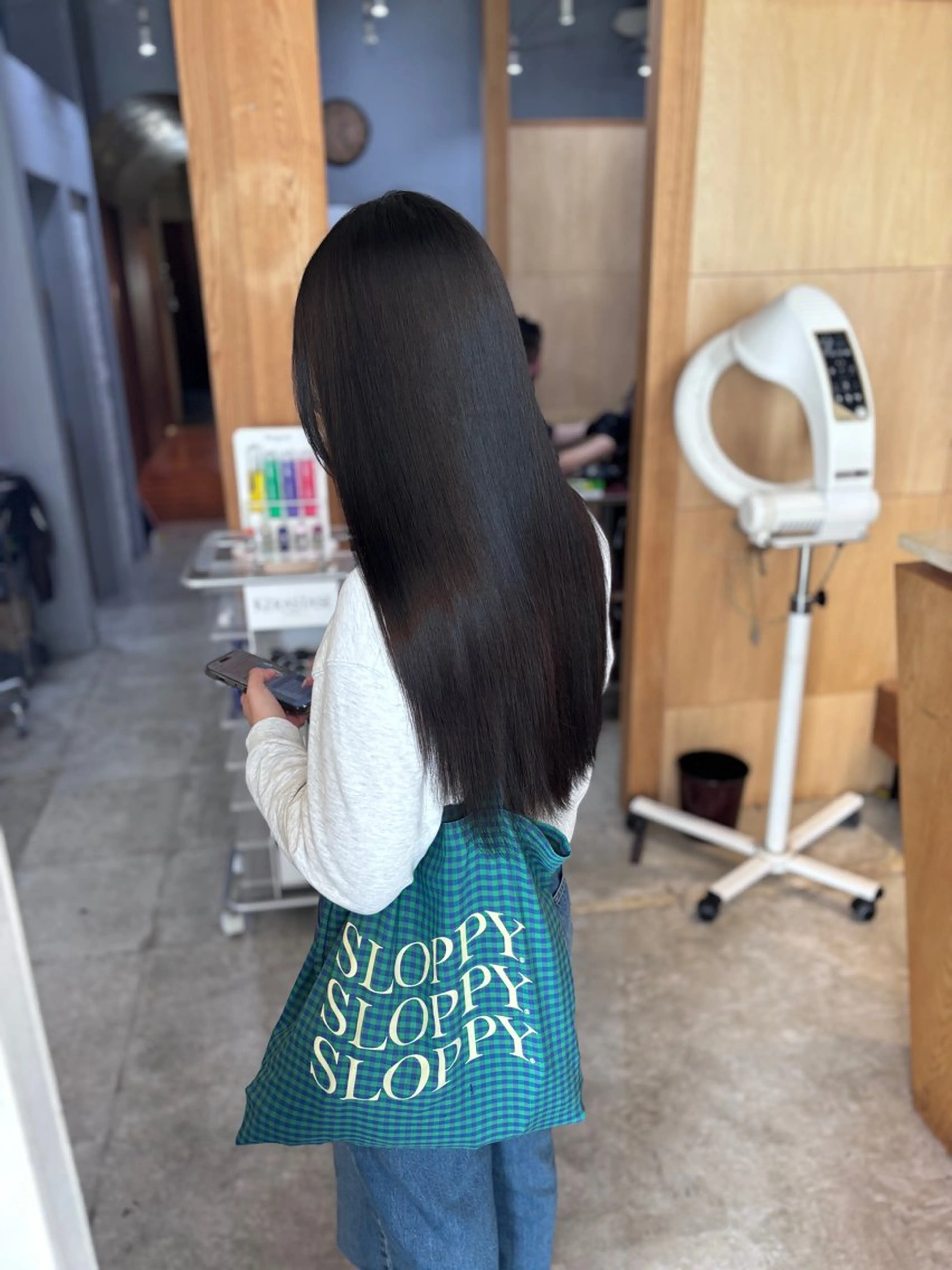 ロング miloc naha ナナカのヘアスタイル