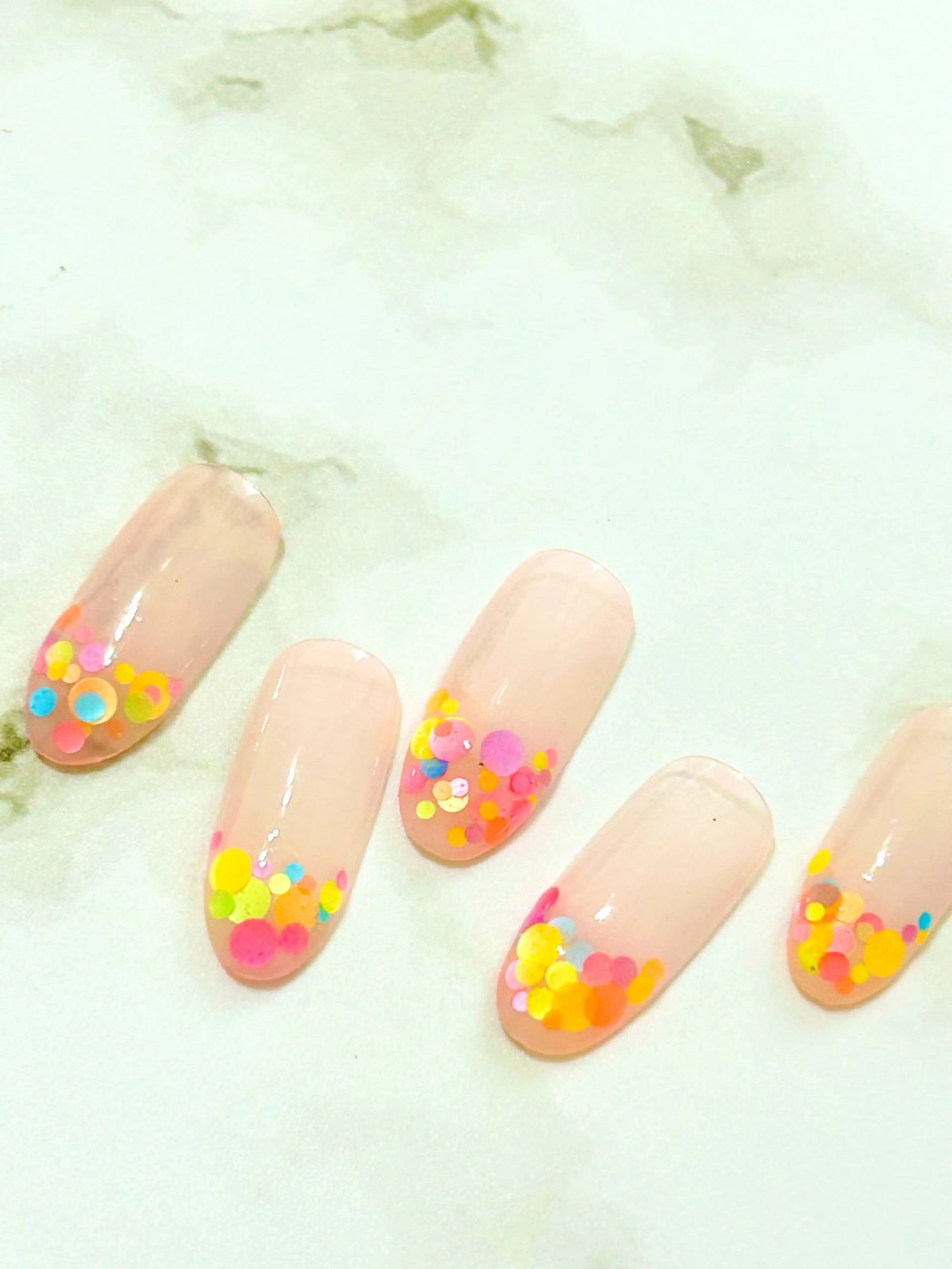 大人シンプルネイルの写真