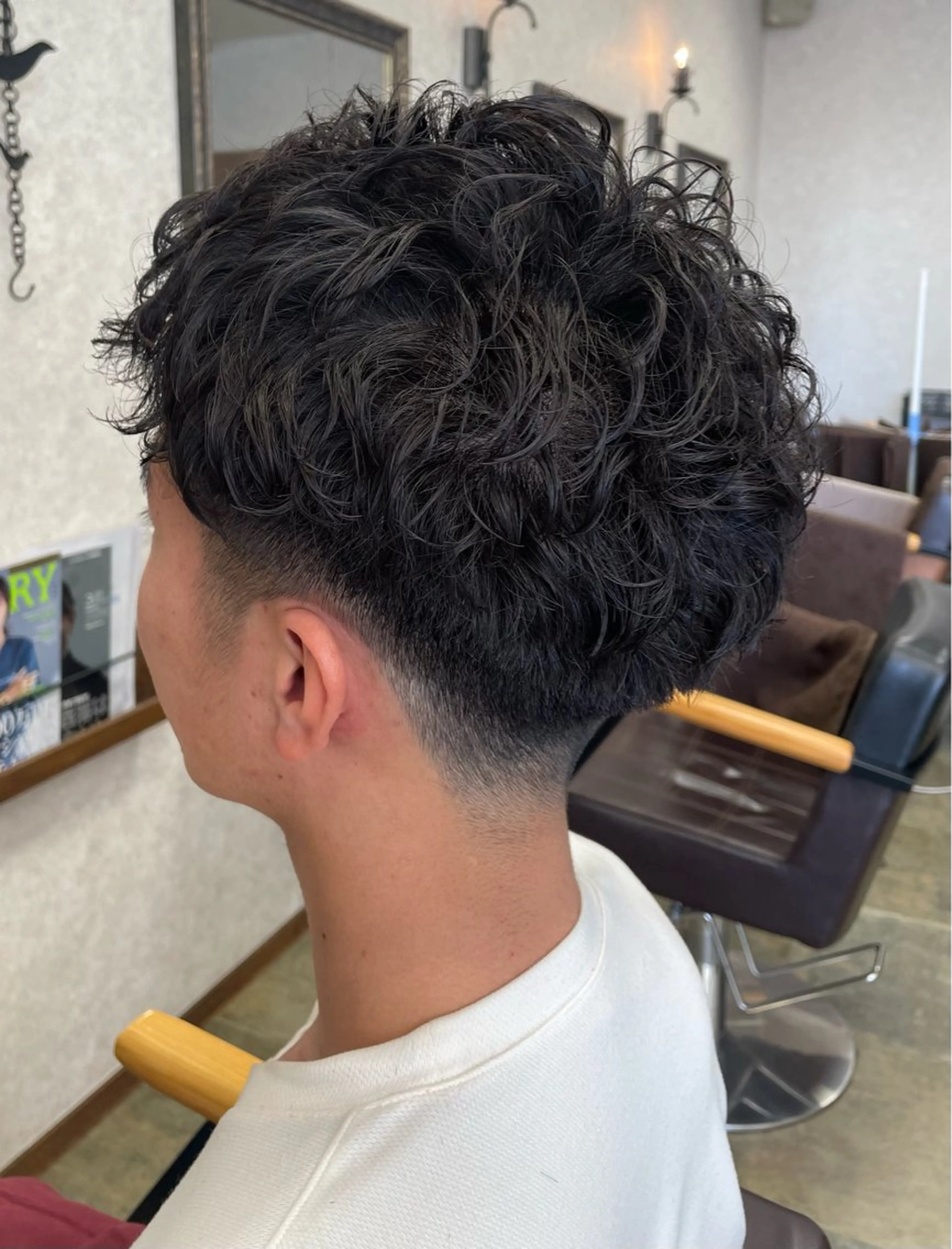 パーマ メンズ メンズパーマ メンズショート スパイラルパーマ カット パーマ Blanc blanc所属・三川 啓英 / Blancblancのヘアスタイル